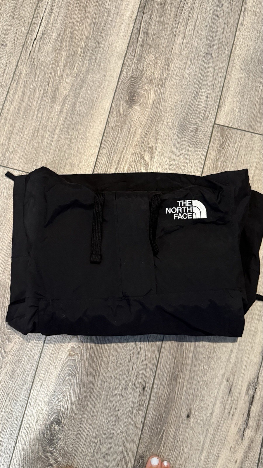 The North Face Women’s Black Hooded Anorak Jacket M