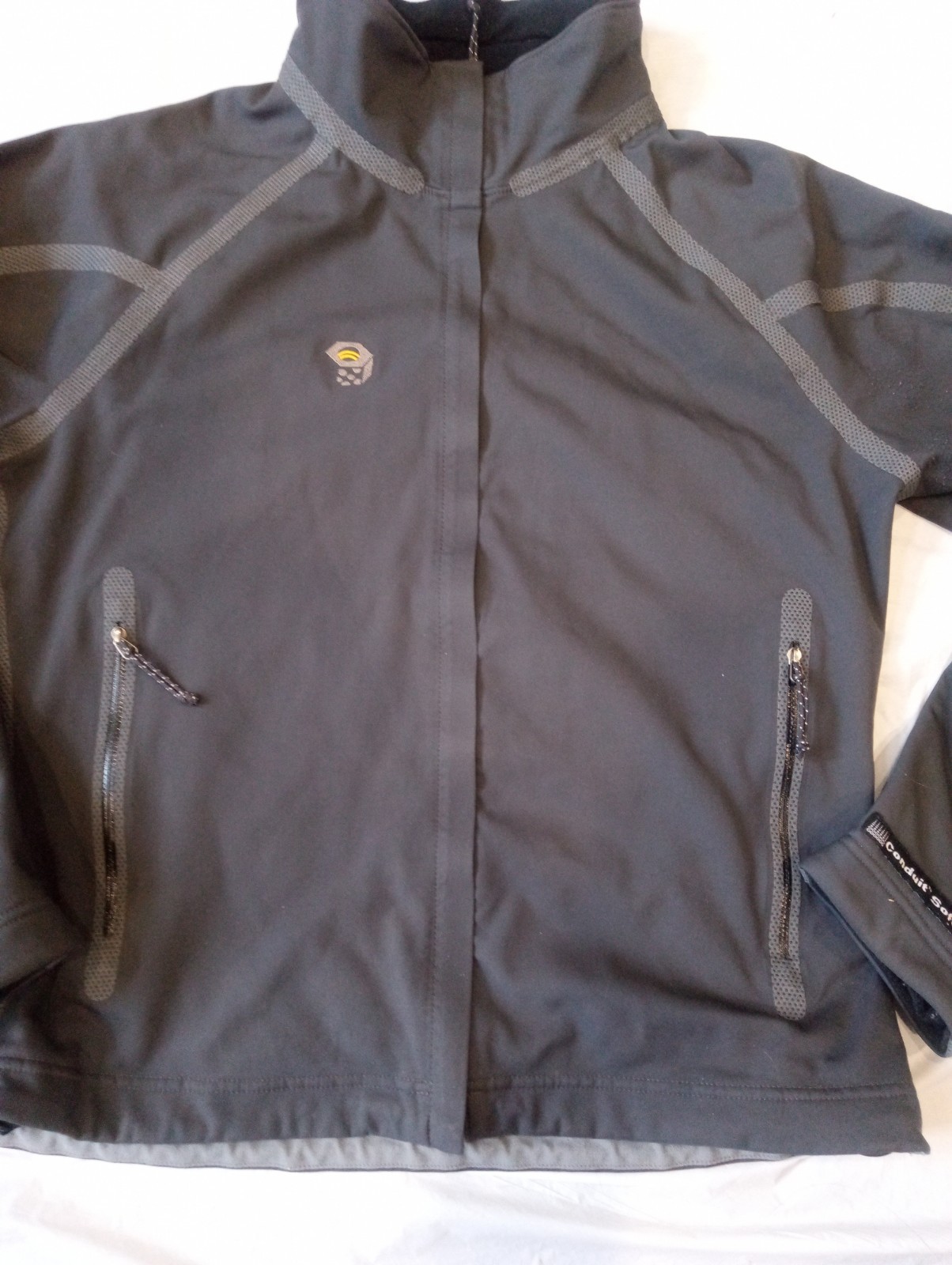 Vintage Mountain Hardwear Conduit Softshell Jacket sz M Women’s Gray Packable
