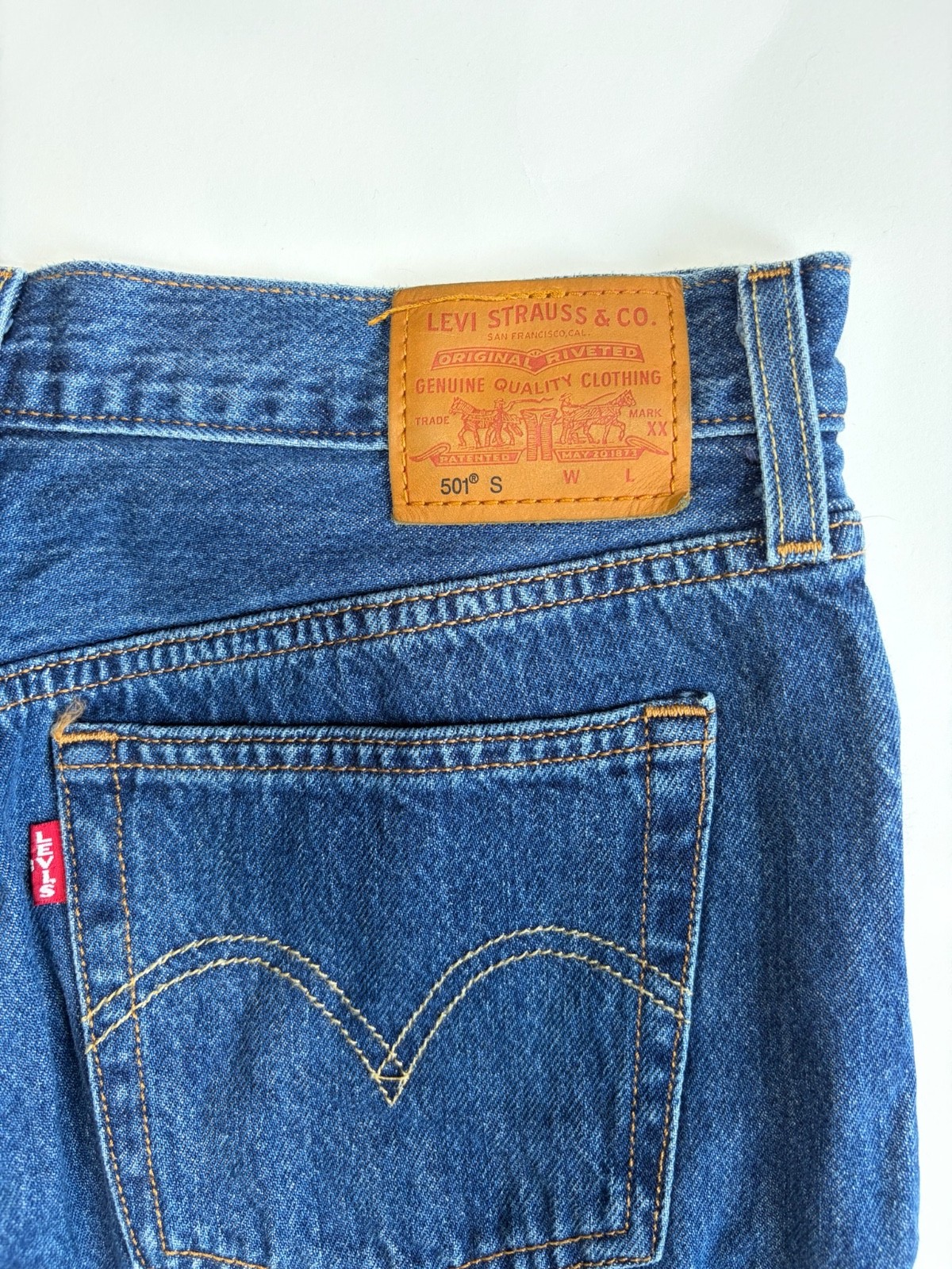 Levi’s Premium 501 S High Rise Button Fly Skinny Jeans Sz 28×30 Dark Wash