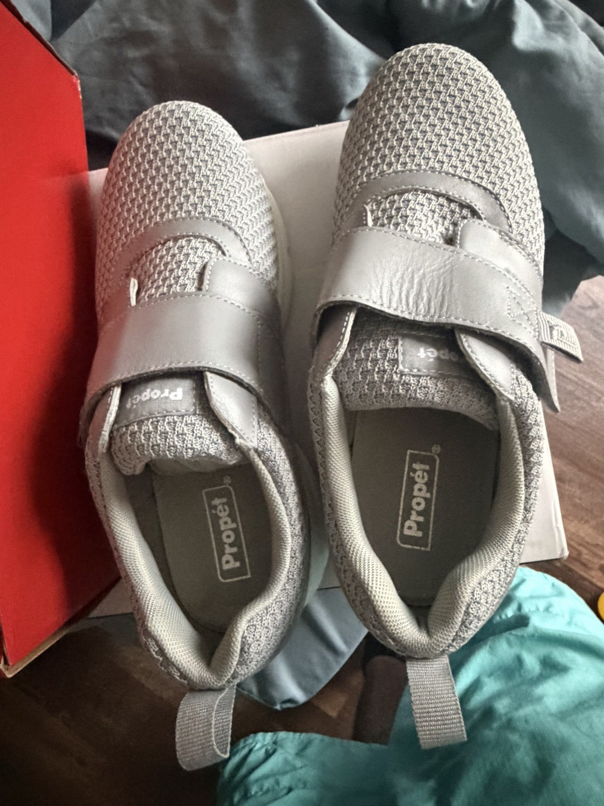 Propét Stability X Strap Hook & Loop Mesh Low Top Sneakers Gray Women WAA033M