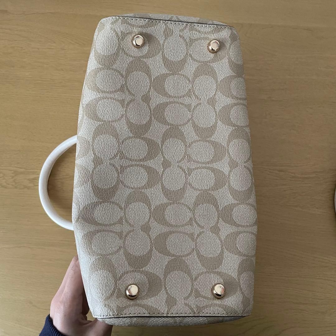 Excellent condition COACH 2 way shoulder bag signature F83607 12a