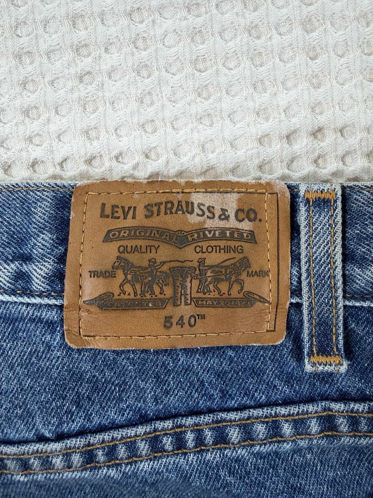 Vintage Levi’s 540 Relaxed Fit Jeans W38 L29 Made In USA Brown Tab 100% Cotton