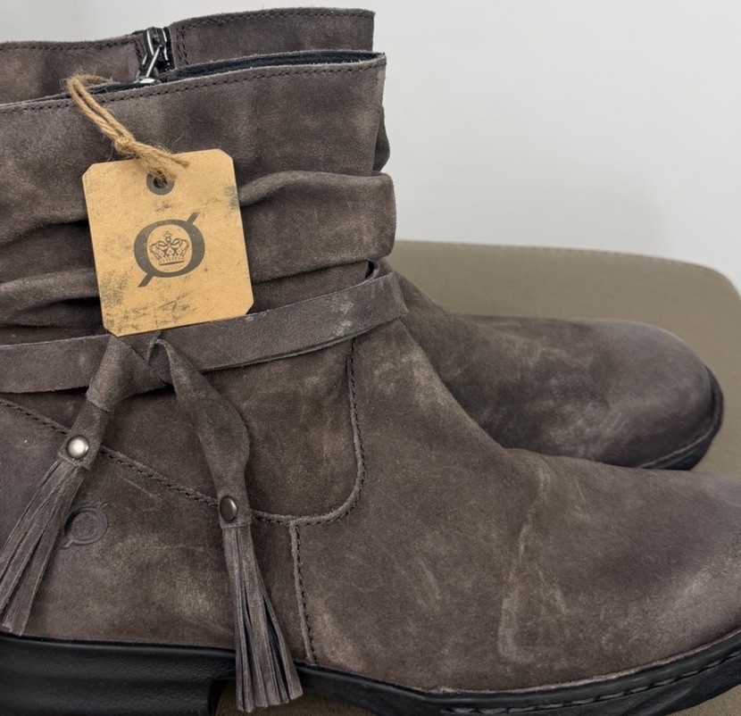 Born Kenya Ankle Boots Booties Shoes Size 11 Womens Taupe Suede Zip Up Tassels