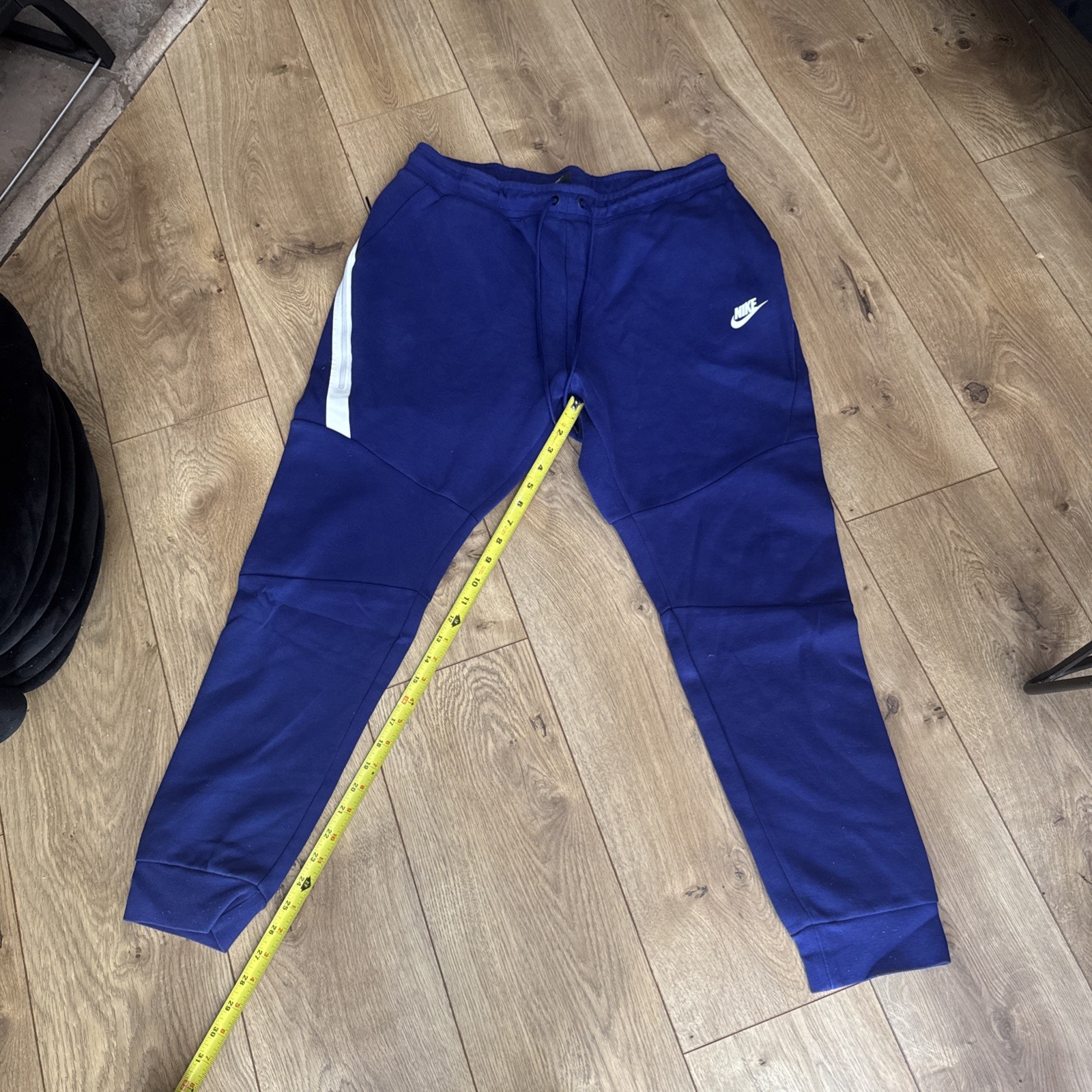 Nike Men’s Tech Fleece Jogger Pants Indigo Force Blue White Stripe