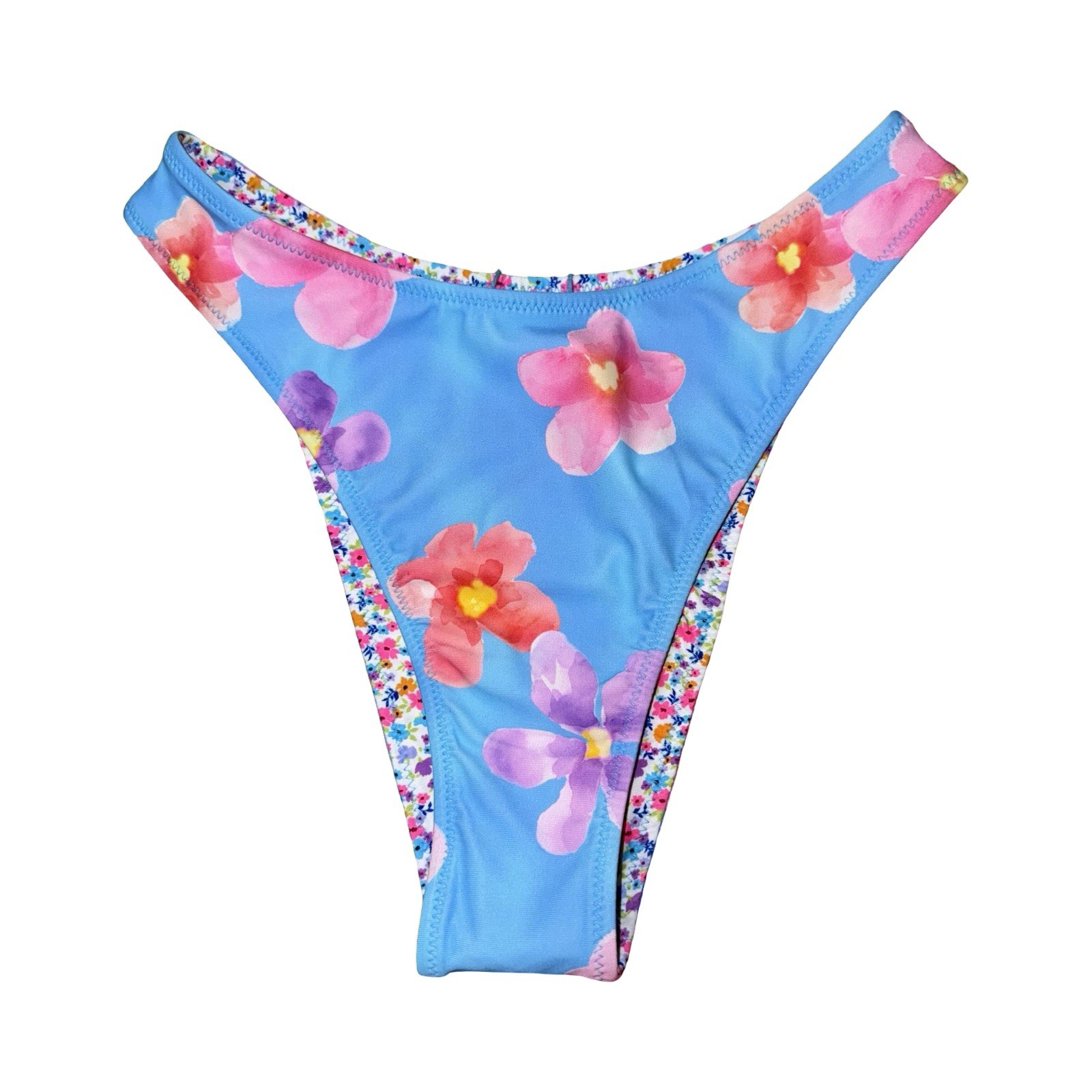 Bikini Bottom Bundle of 4 (two are reversible) – Size XS Brand New