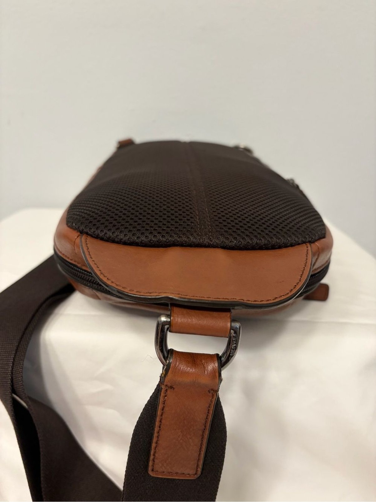 Coach Camden Leather Sling Pack (#F71344) in Tan Smoothed Leather w/ Black Strap