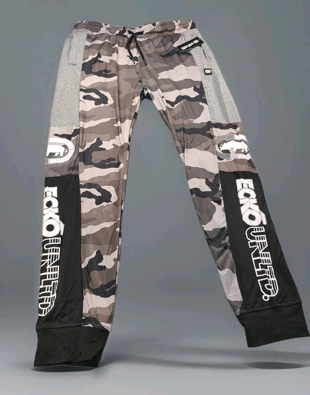 Ecko Unltd Men’s Sweatpants Camo Colorblock Lightweight Fabric Size Medium NWT