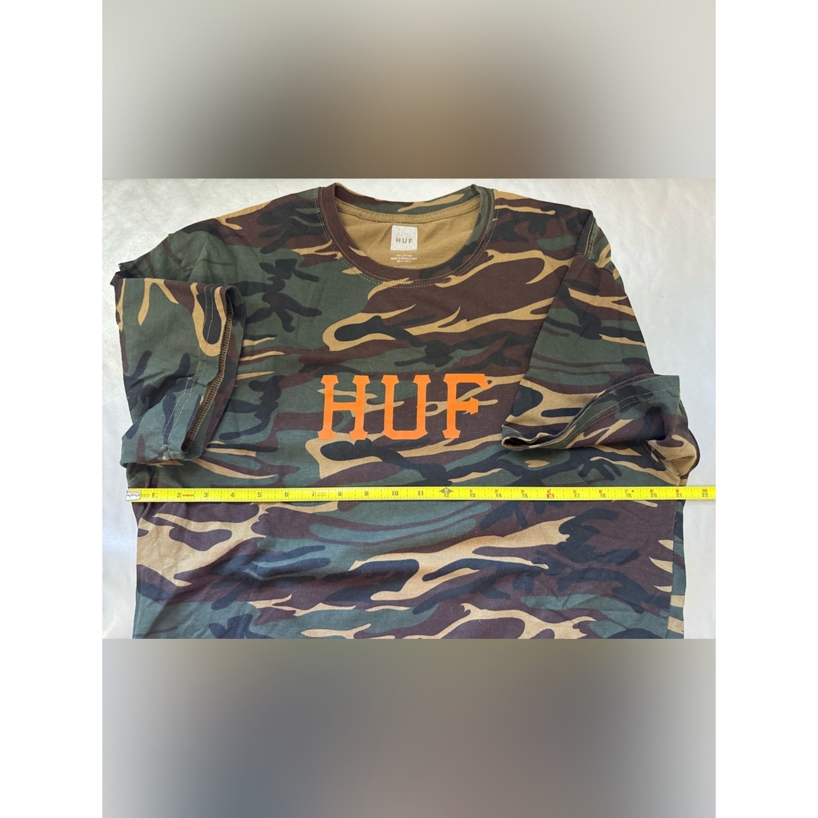 HUF Camo Logo T-Shirt Large Orange Logo Skate Streetwear 100% Cotton