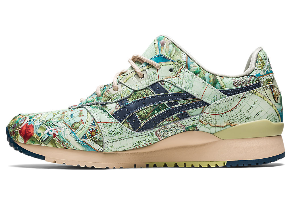 ASICS GEL-Lyte III 3 OG Aged Map atmos 1201A856-300