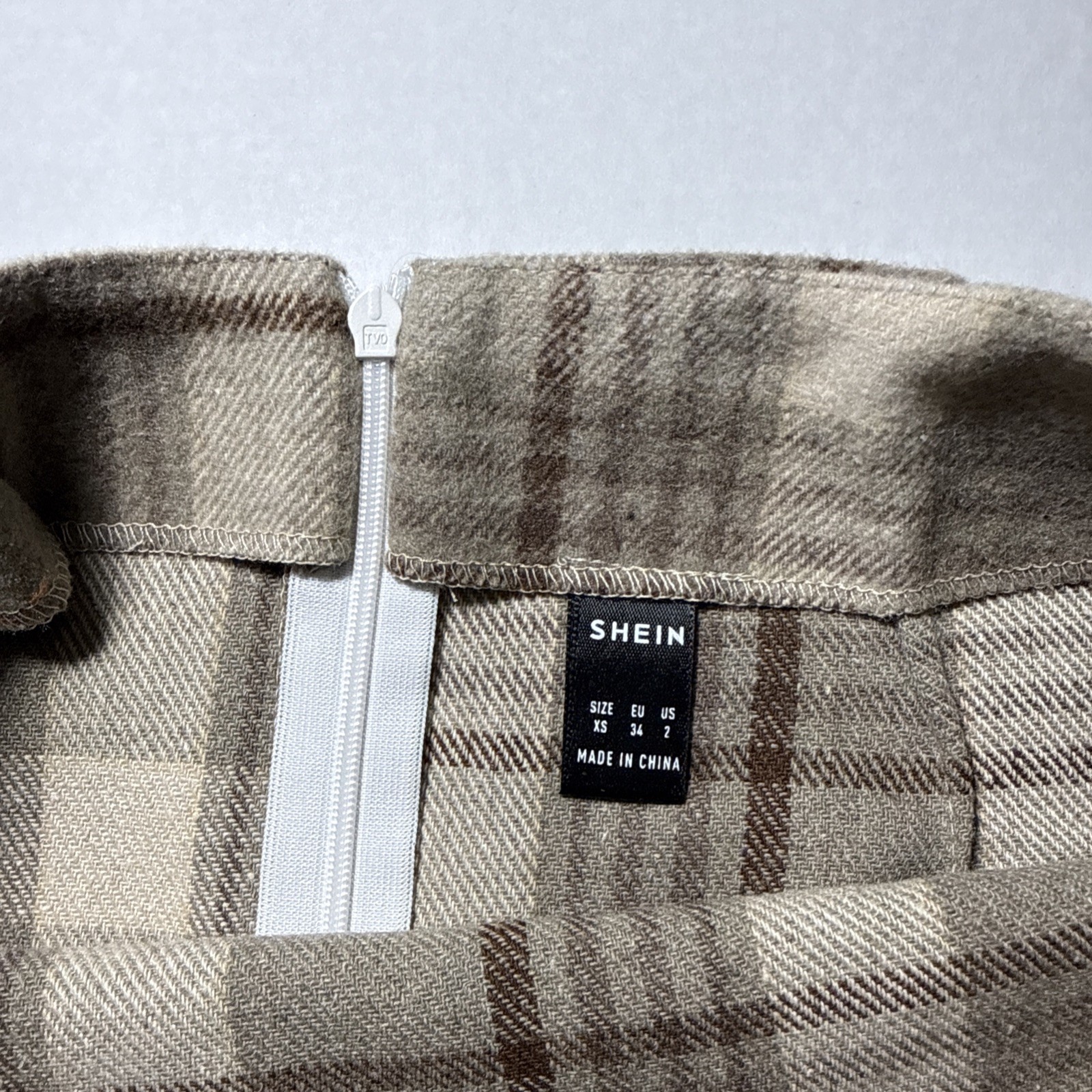 Plaid Slit Shein Womens Pull On Skirt Size XS Short Tan Brown Burgundy