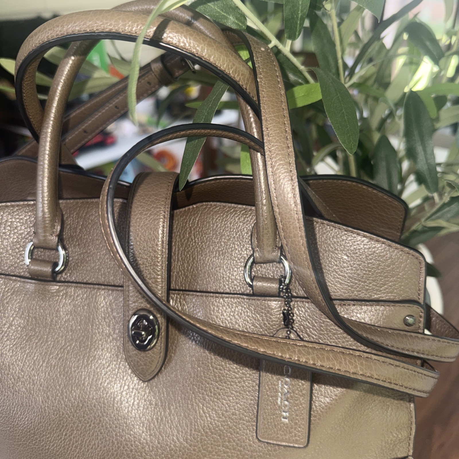 COACH Mercer 30 Grain Leather Crossbody Satchel Purse