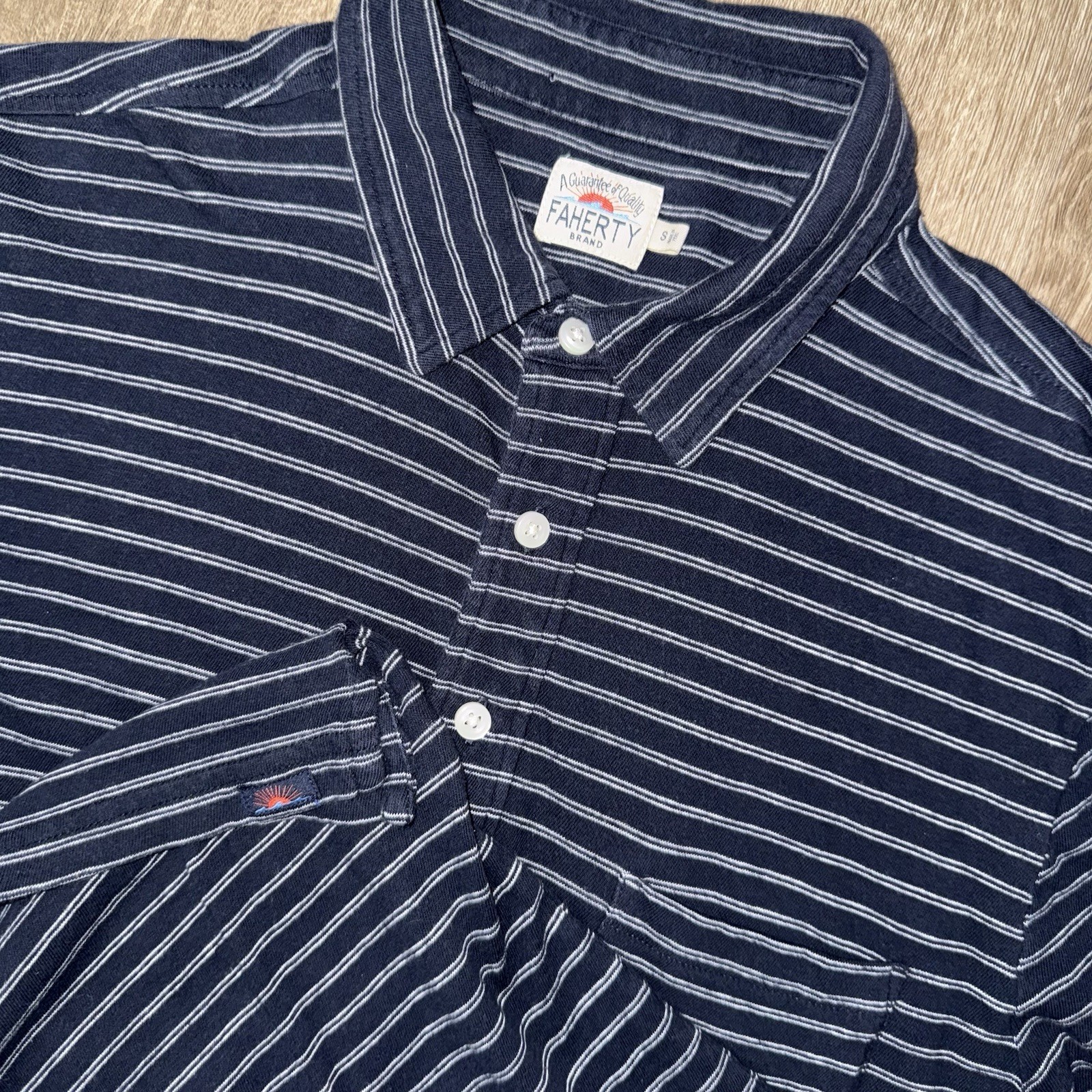Faherty Short Sleeve Striped Cotton Polo Men’s Small Navy Blue White Stretch