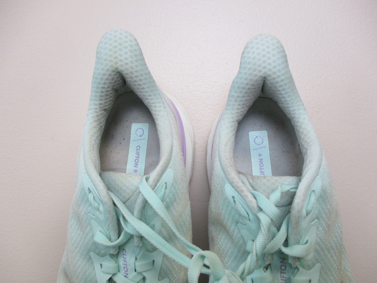 Hoka Clifton 9 Shoes Womens 9.5 Green Purple White Track Road Running Cushion *