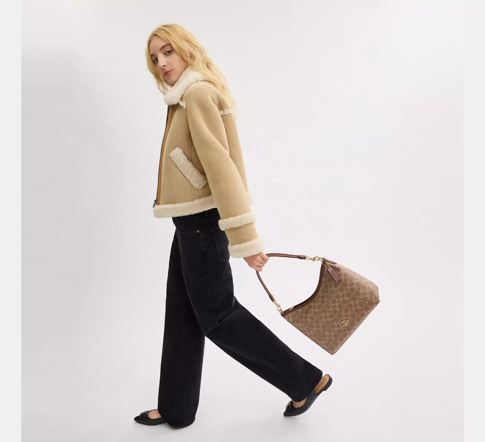 NWT Coach Laurel Shoulder Bag In Signature Canvas CV975 -Gold/Tan/Brown