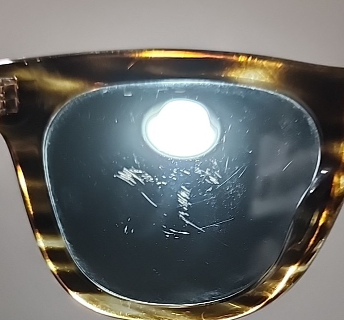 Warby Parker Cliff 241 Brown Gray Oval Sunglasses 52-21-145 One Scratched Lens