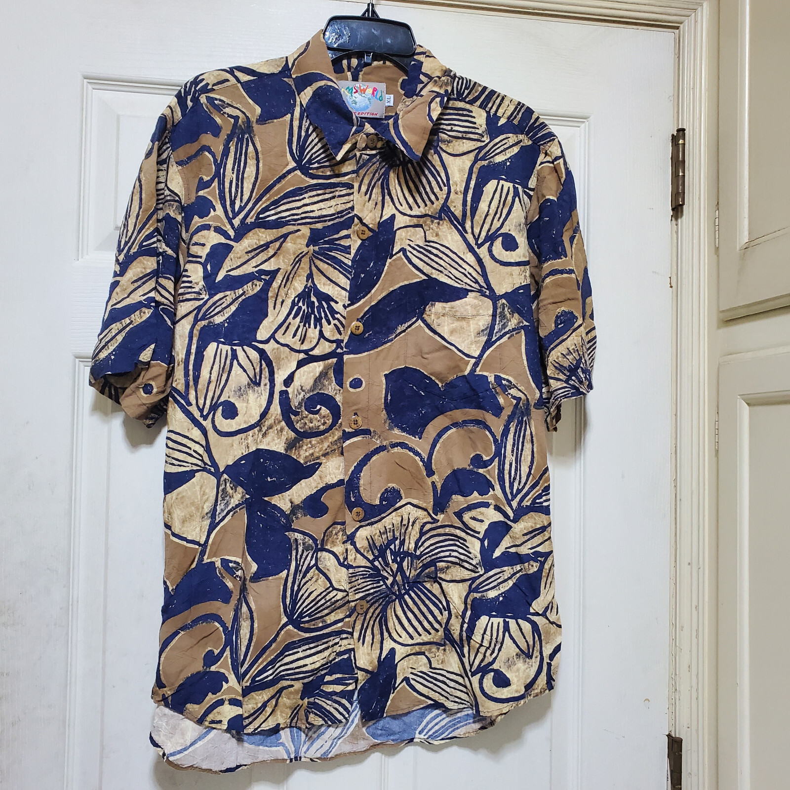 Jams World Shirt Men XL run Small Brown Blue Floral Hawaiian Lily Abstract Light