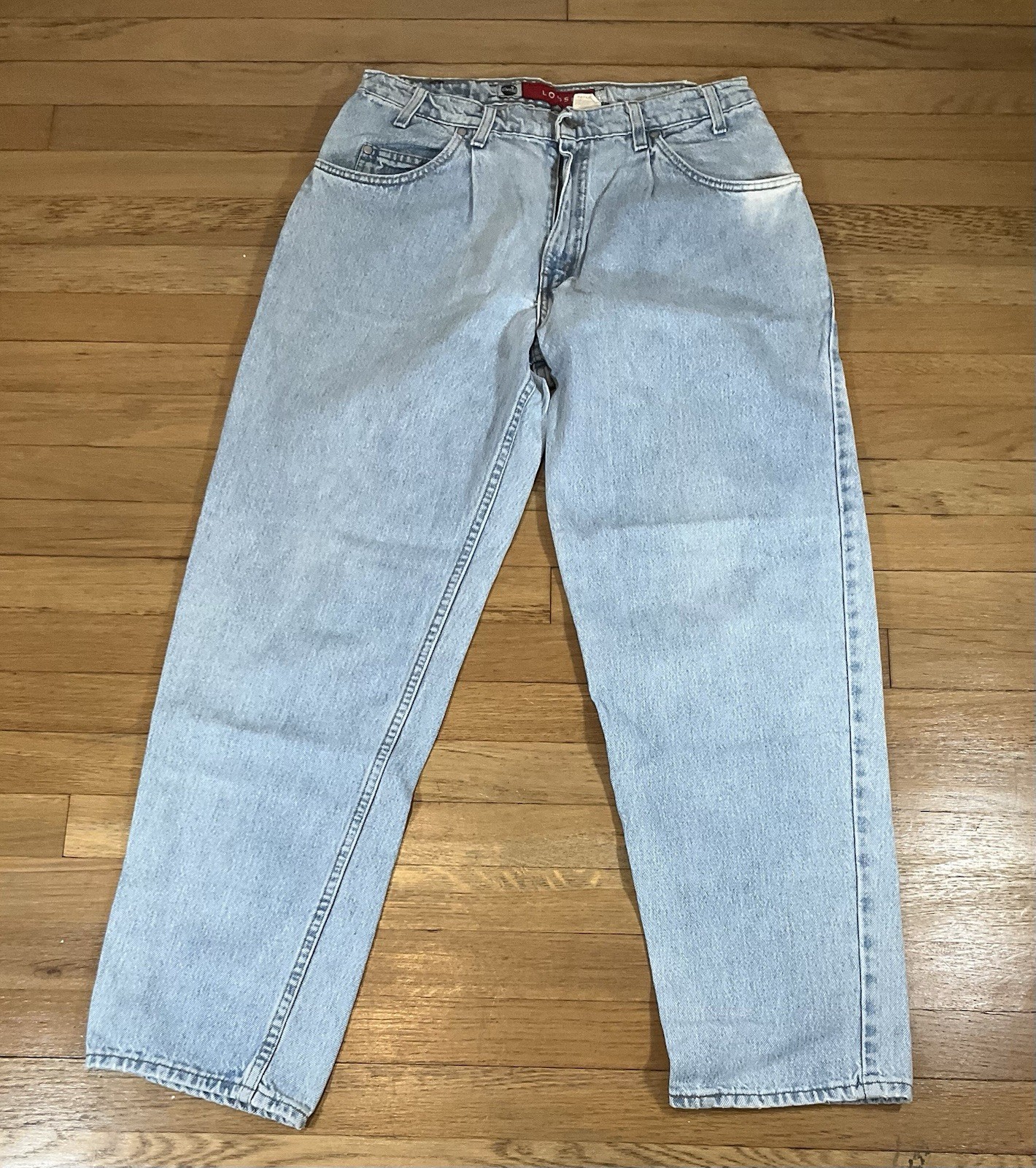 Vintage Levis SilverTab Loose Fit Jeans Light Wash Made in USA 32×30 Distressed