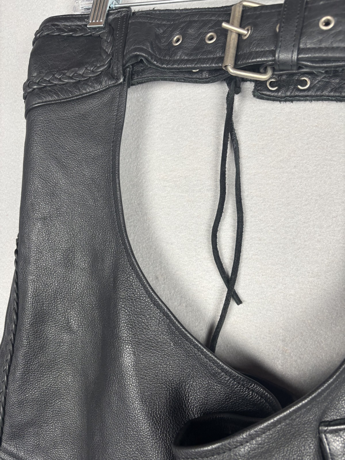 MOB Classic X4 Leather Chaps Womens Medium Biker Motorcycle YKK Zip Collection
