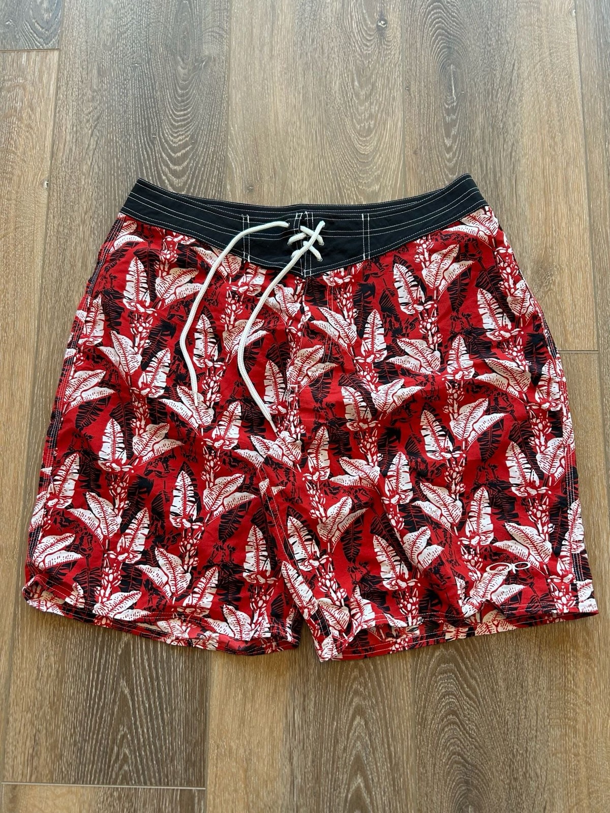 Ocean Pacific (OP) Vintage Tropical Banana Leaf Print Board Shorts Men’s Size 36