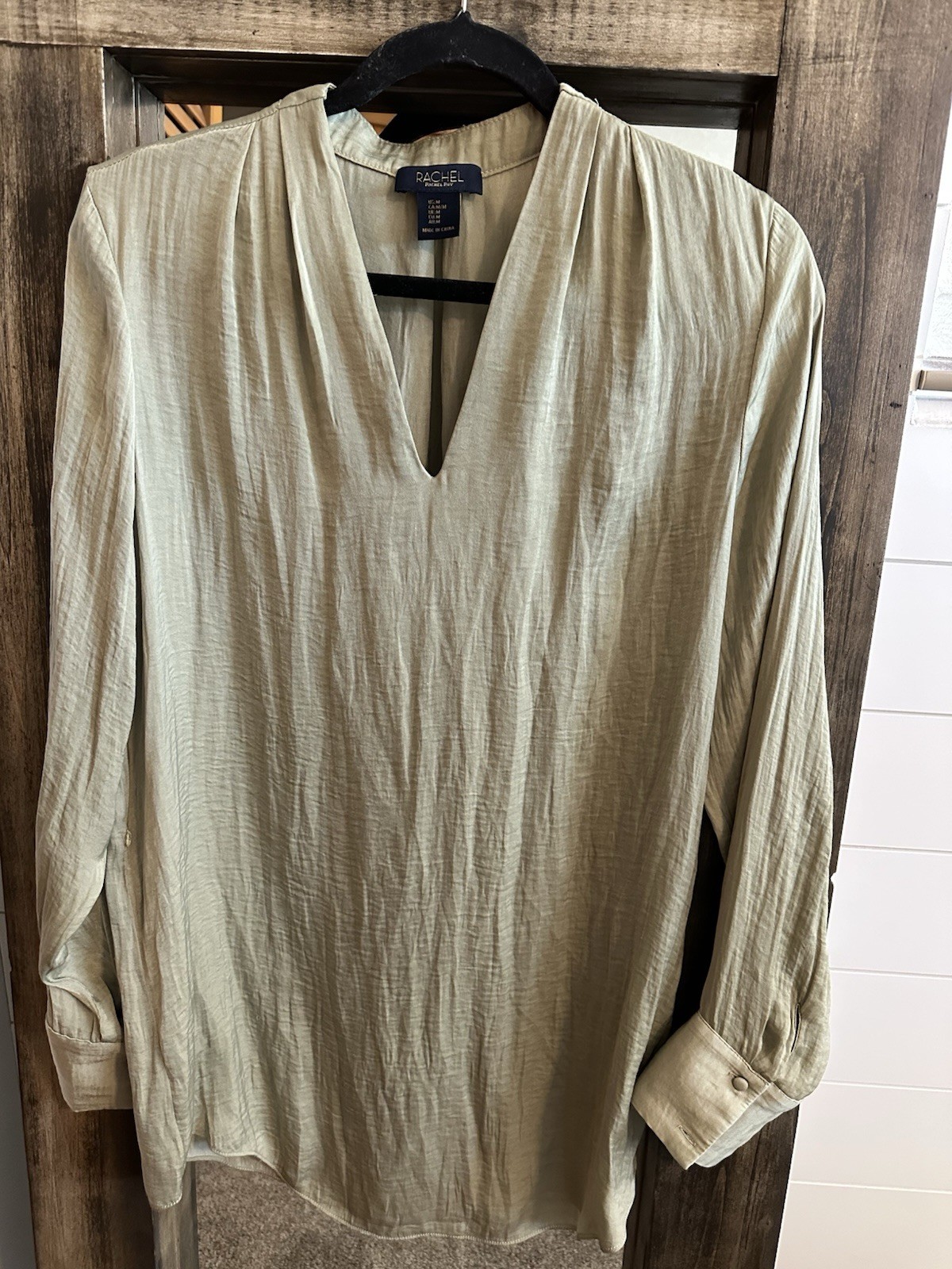 Rachel Rachel Roy Sage Green Satin Blouse V Neck Long Sleeve Top M Business