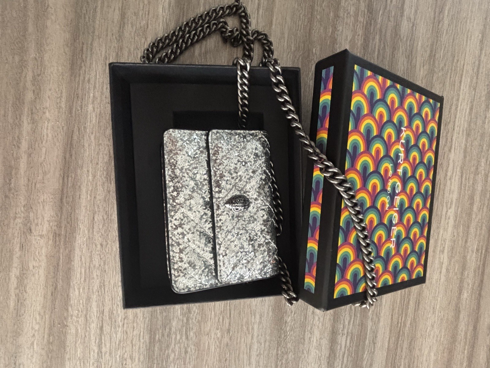 Kurt Geiger Silver Glitter Shoulder Bag Chain Strap Snap Closure w/ Box