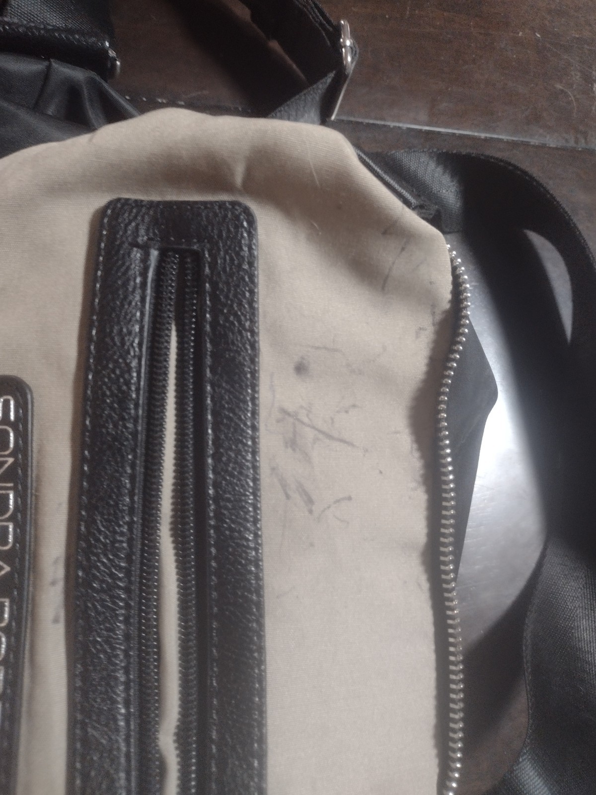 Sondra Roberts Squared Black Shoulder Bag Zip Closure Silver Hardware Adj Strap