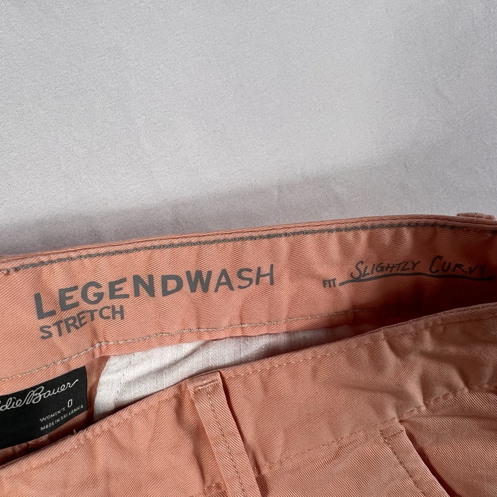 Eddie Bauer Shorts Women’s Size 0 Slightly Curvy Legend Wash Stretch Pink Chino