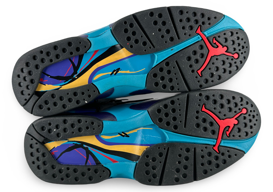 Size 10.5M/12W – Jordan 8 Retro Aqua (2025) 305381-006 Pre-Owned