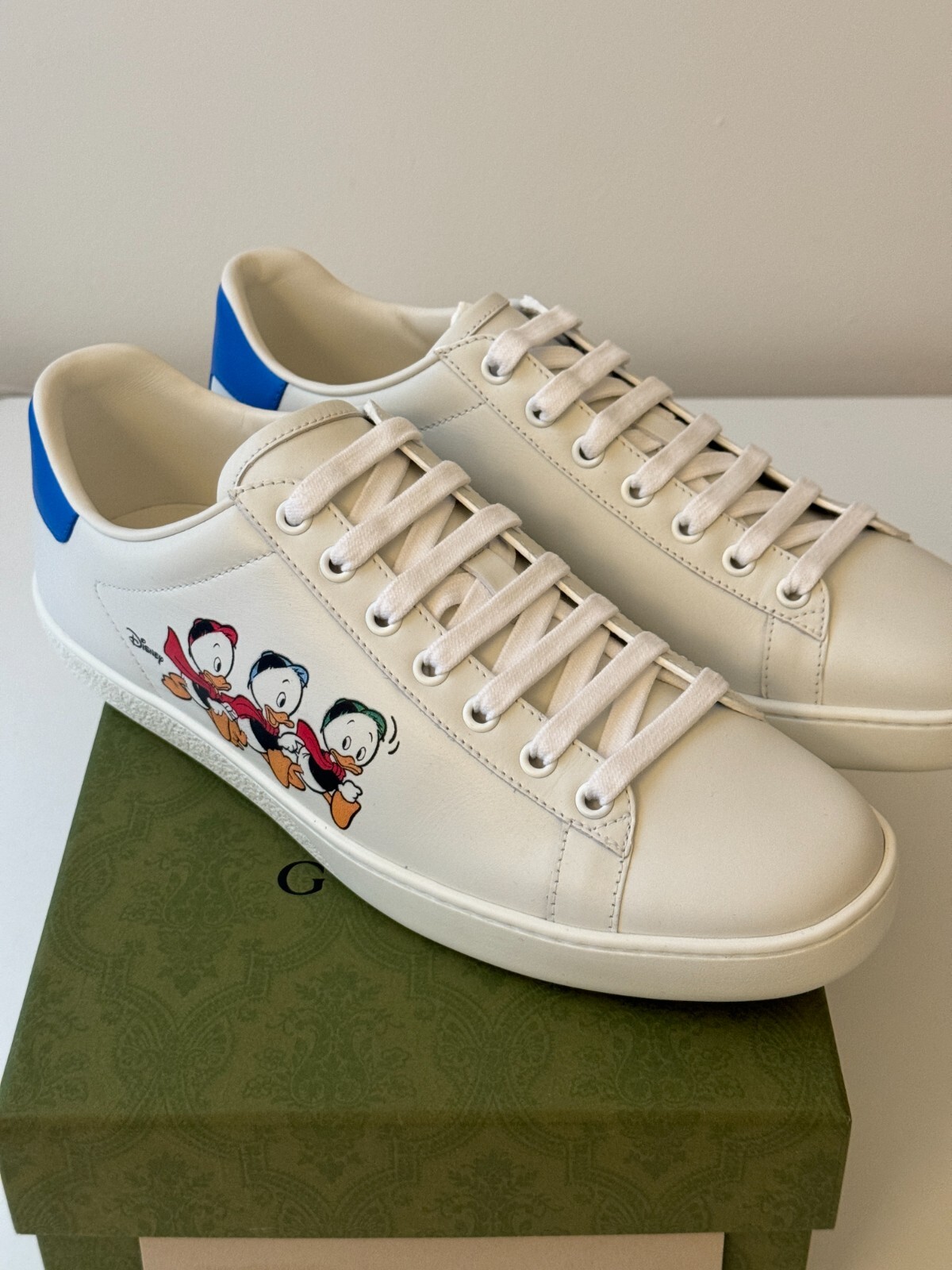Gucci Disney Ace white leather sneaker Huey Louie Dewey Womens size 37eu 7 US