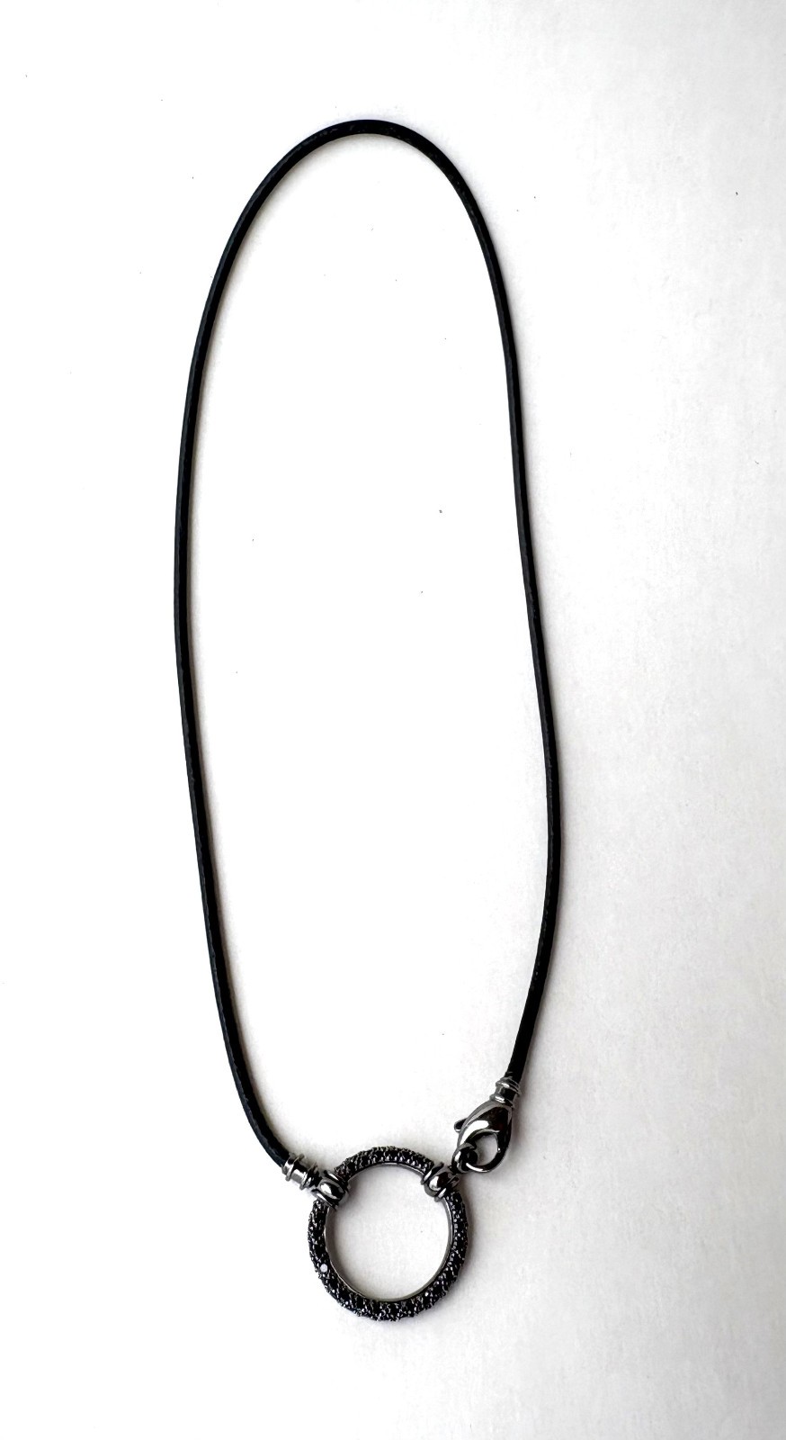 LA LOOP Leather Cord Eyeglass Holder BLACK ~ STERLING Crystal ~ 20″ ~ Retired