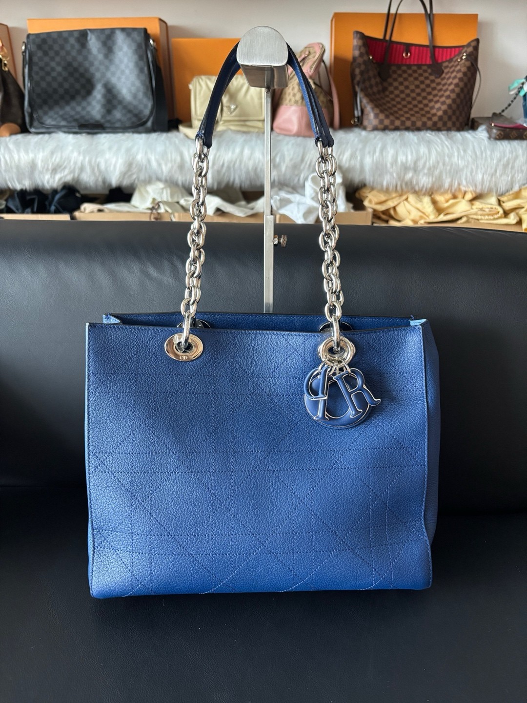 Dior Pre-Owned Authentic Tote Blue Free Tracked Shipping