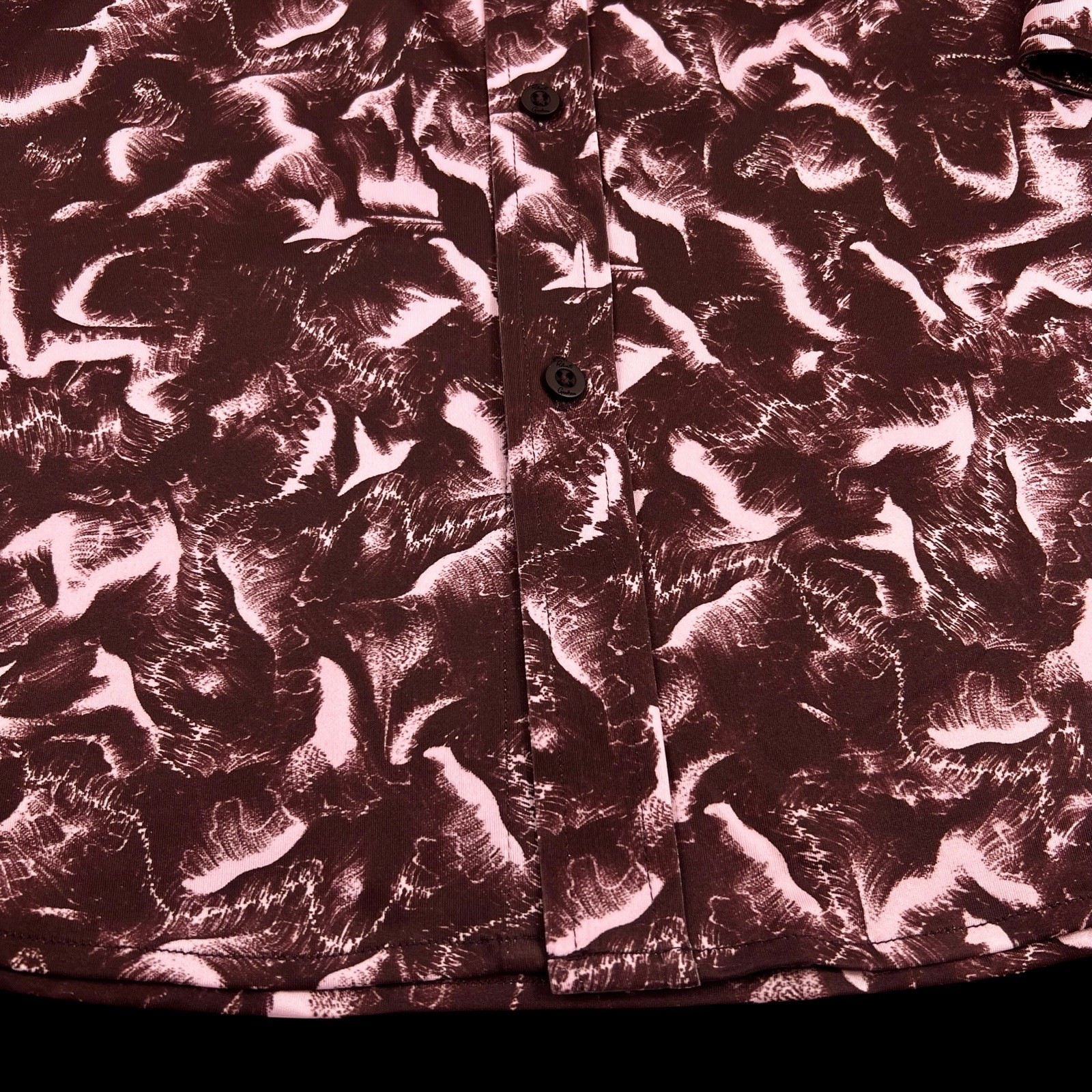 Robert Graham Performance Geometric Camo Stretch Lightweight Sport Shirt Medium