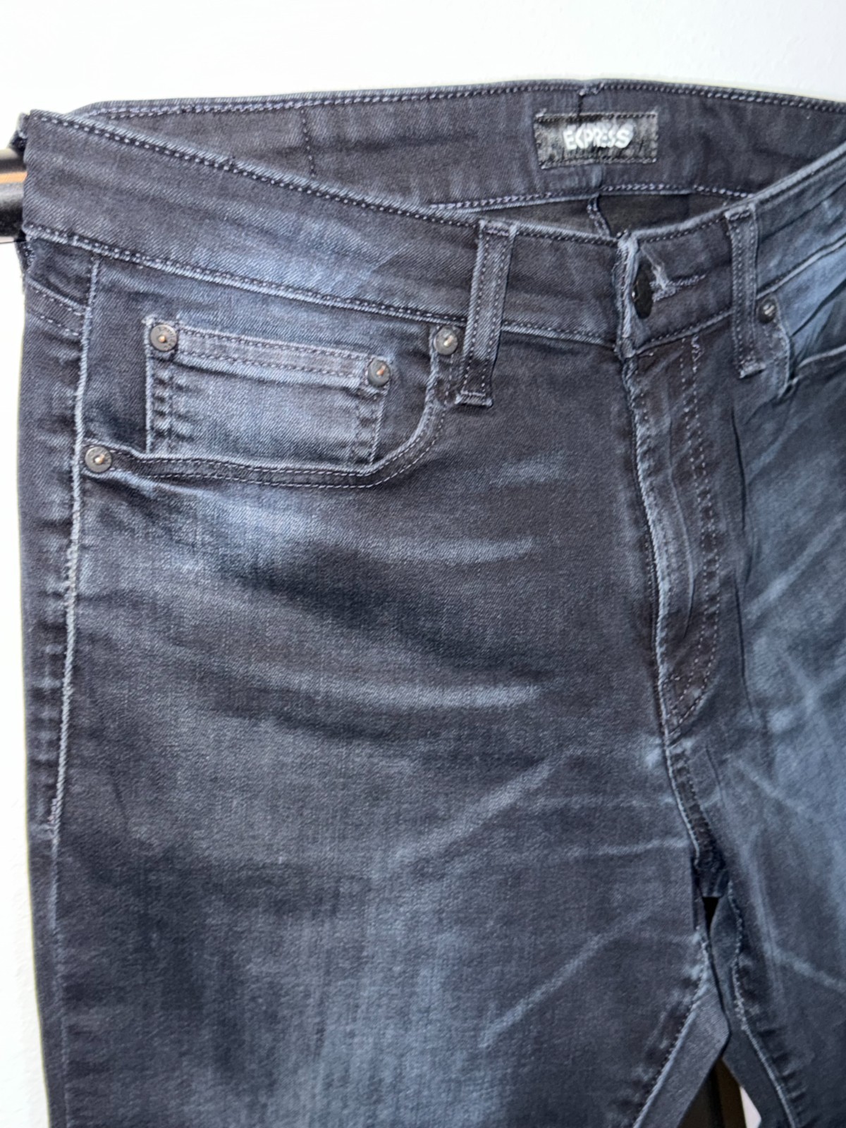 Express Jeans Mens 33×30 Black Denim Cotton Straight Leg Slim-Fit Hyper Stretch