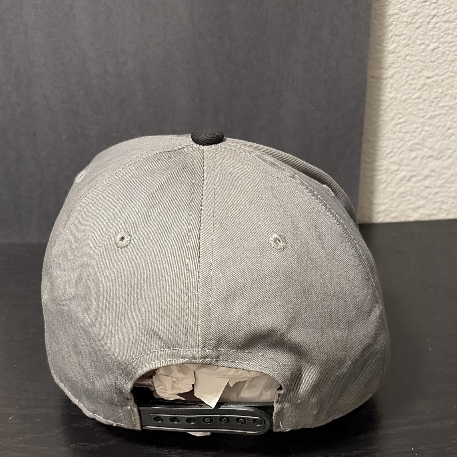 HU$TLE Logo Gray Snapback Hat Cap Adjustable Black Splatter Brim One Size