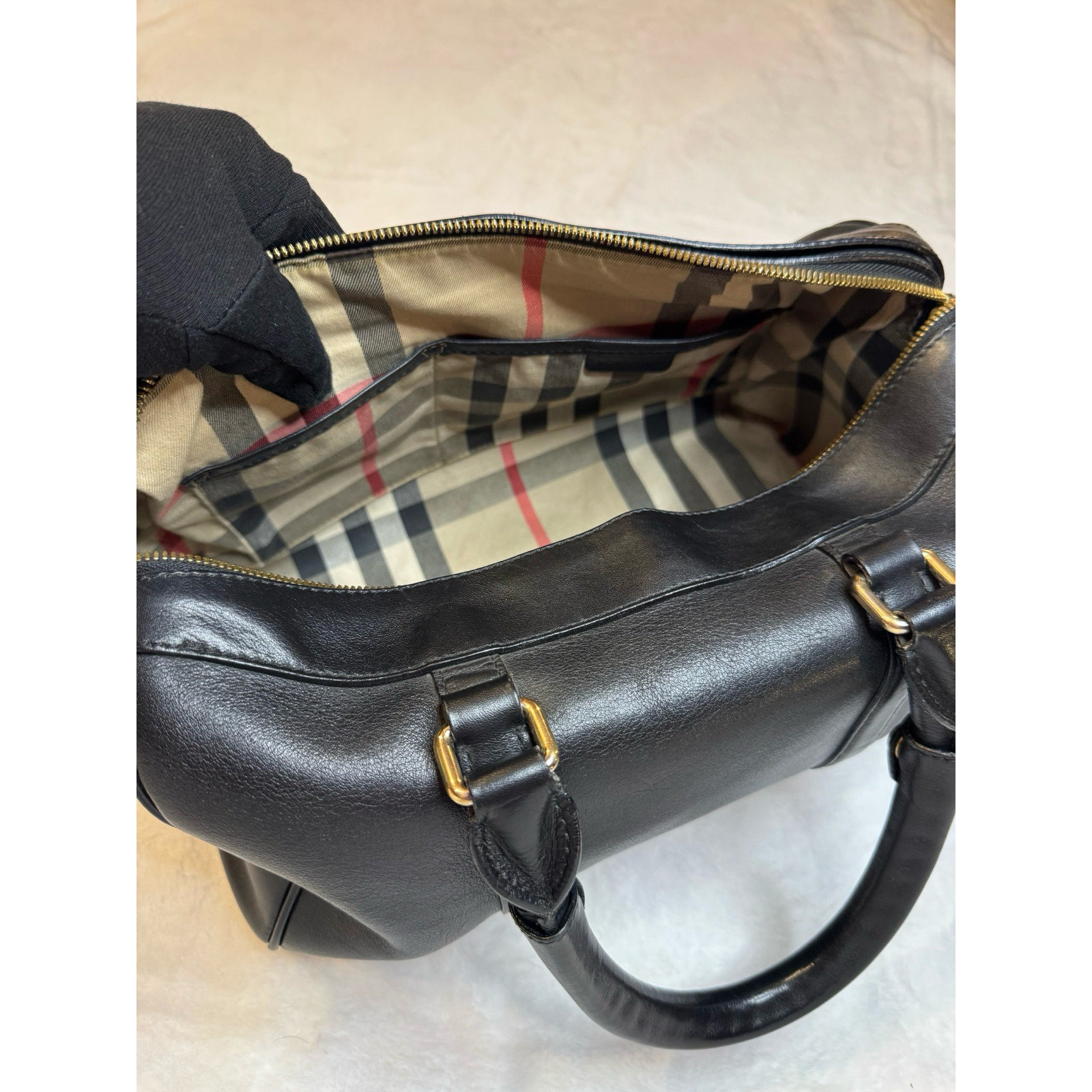 Burberry Chester Boston Bag Black Smooth Leather Gold Hardware Nova Check Lining