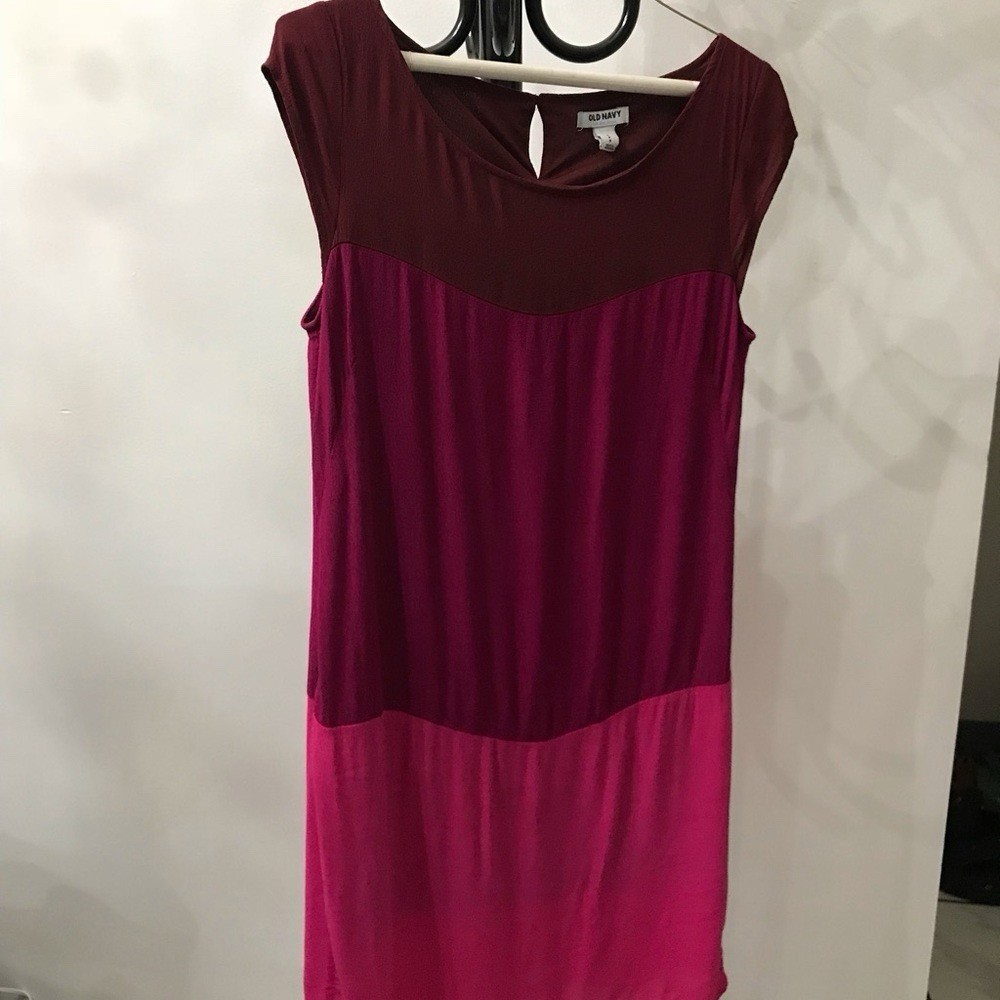Old Navy Dress size small color block Burgundy Sleeveless Casual SEE NOTES