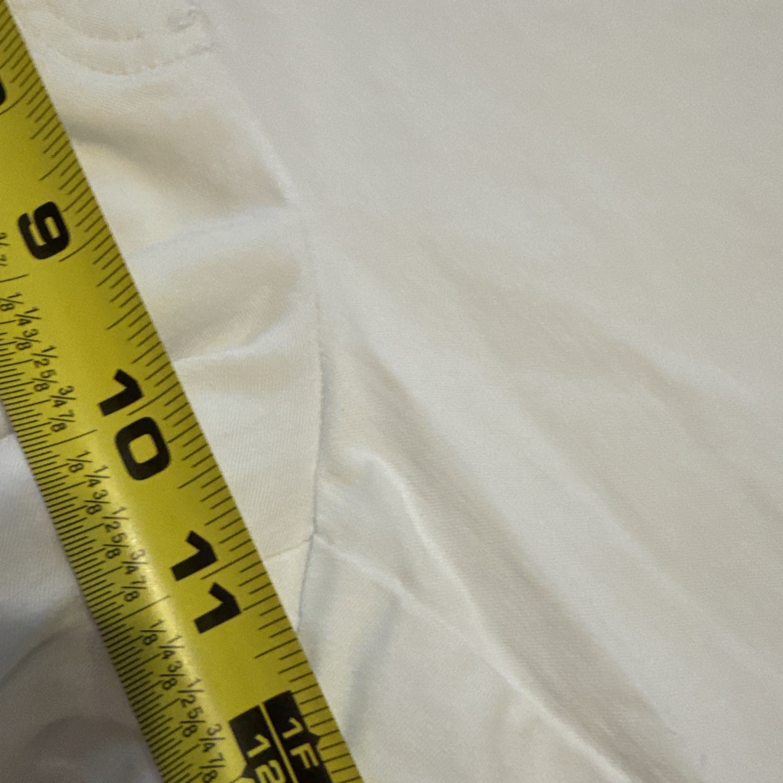 Ruby Rd Woman White stretch pull-on capri pants rayon/nylon/spandex 18W