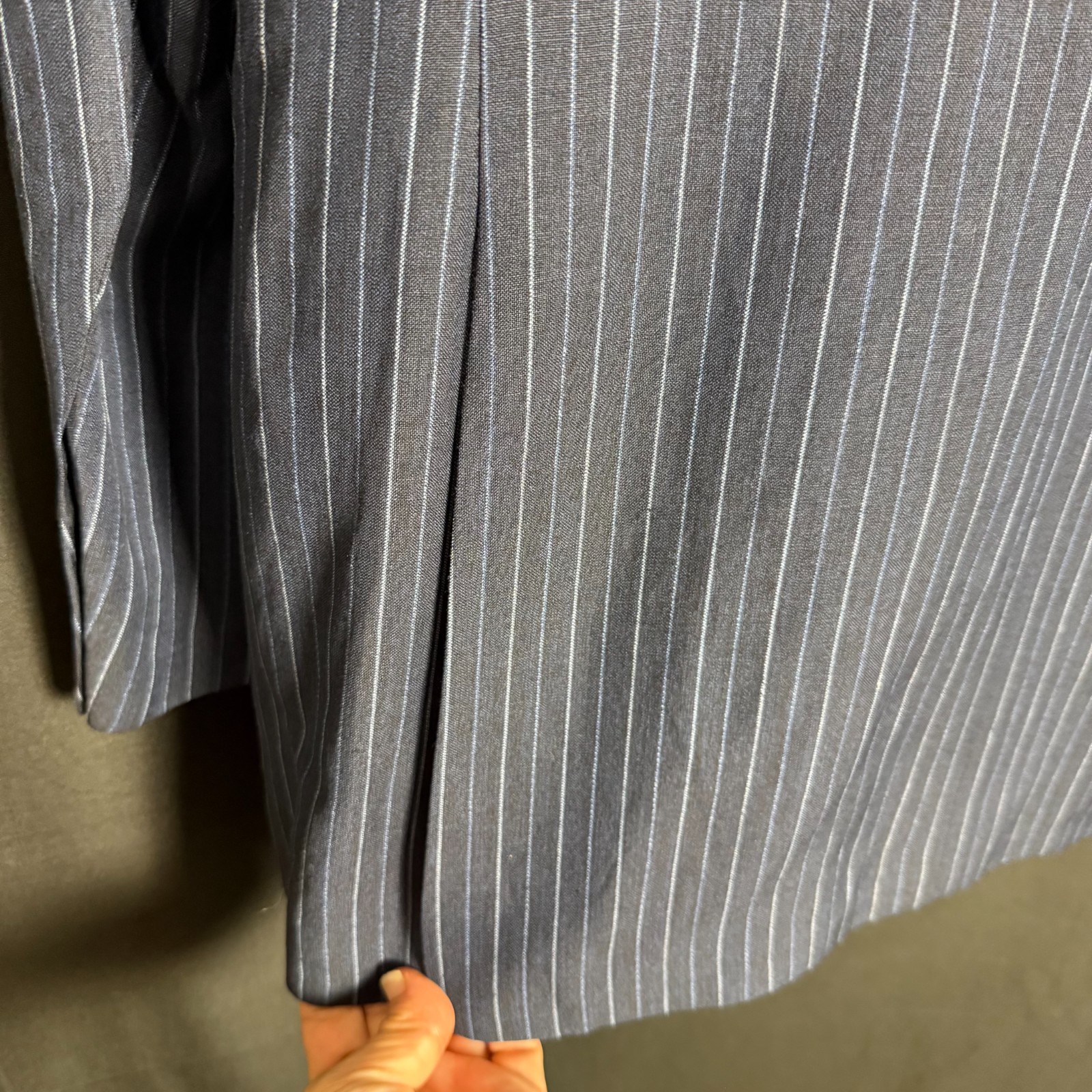 Faconnable Navy Pinstripe Wool Linen Blazer Sz 51 IT/41R Italy Summer