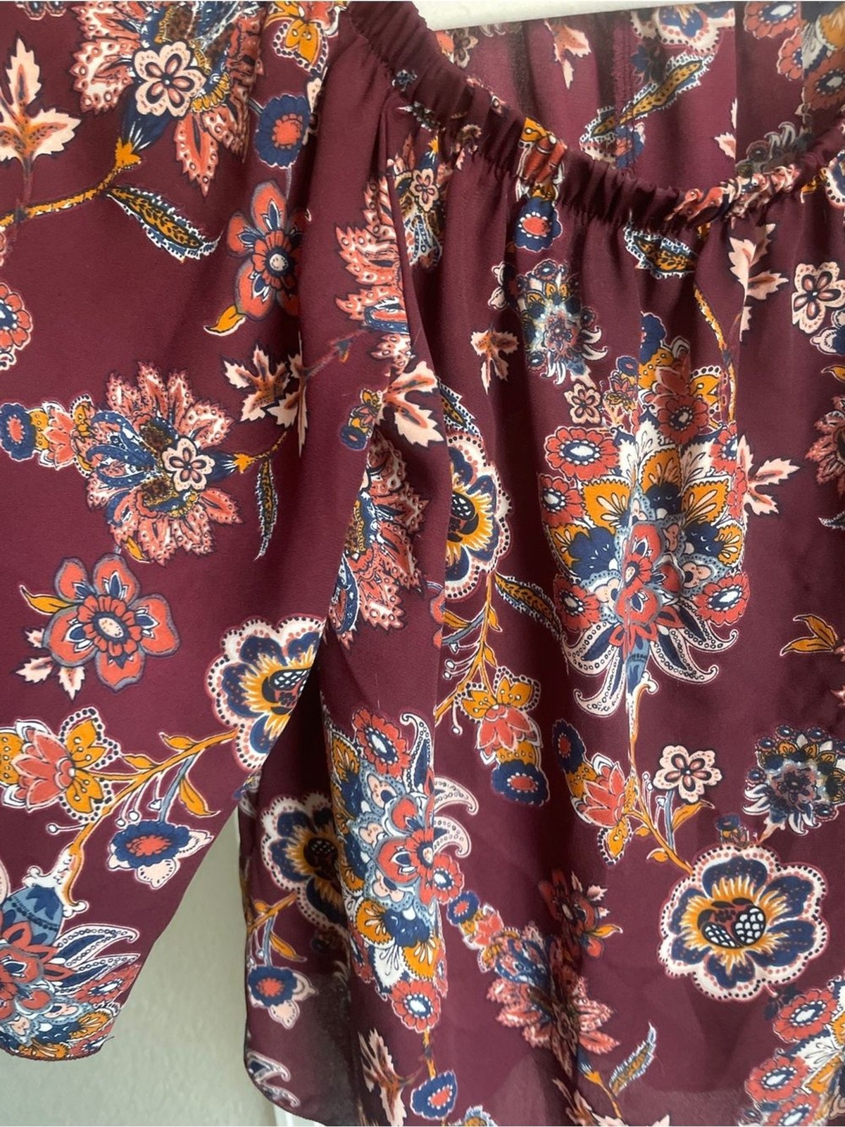 Ambiance Maroon Floral Off Shoulder Blouse Elastic Neck Flowy Top Size Small