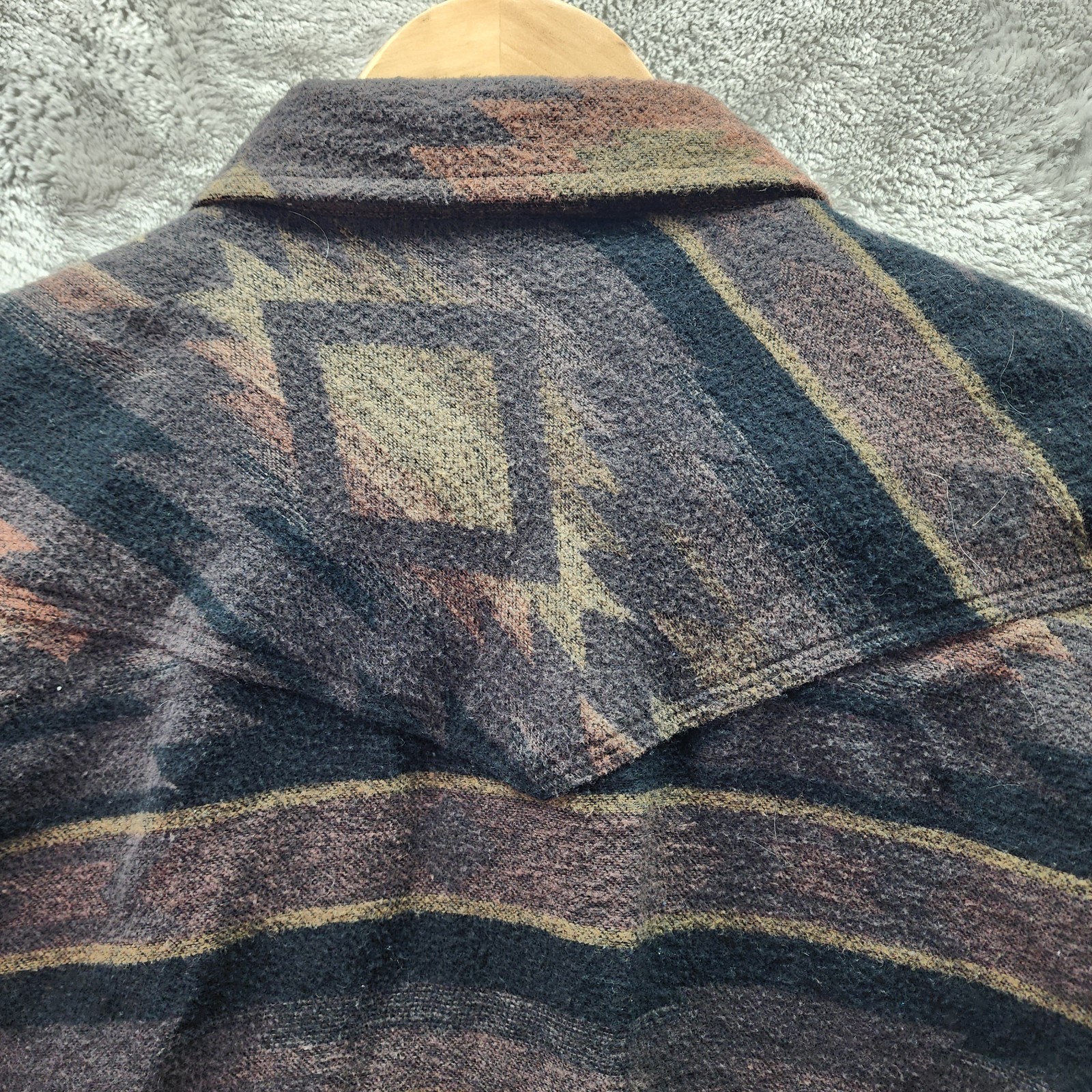 Moonshine Spirit Flannel Shirt Jacket Medium Southwestern Aztec Button Up