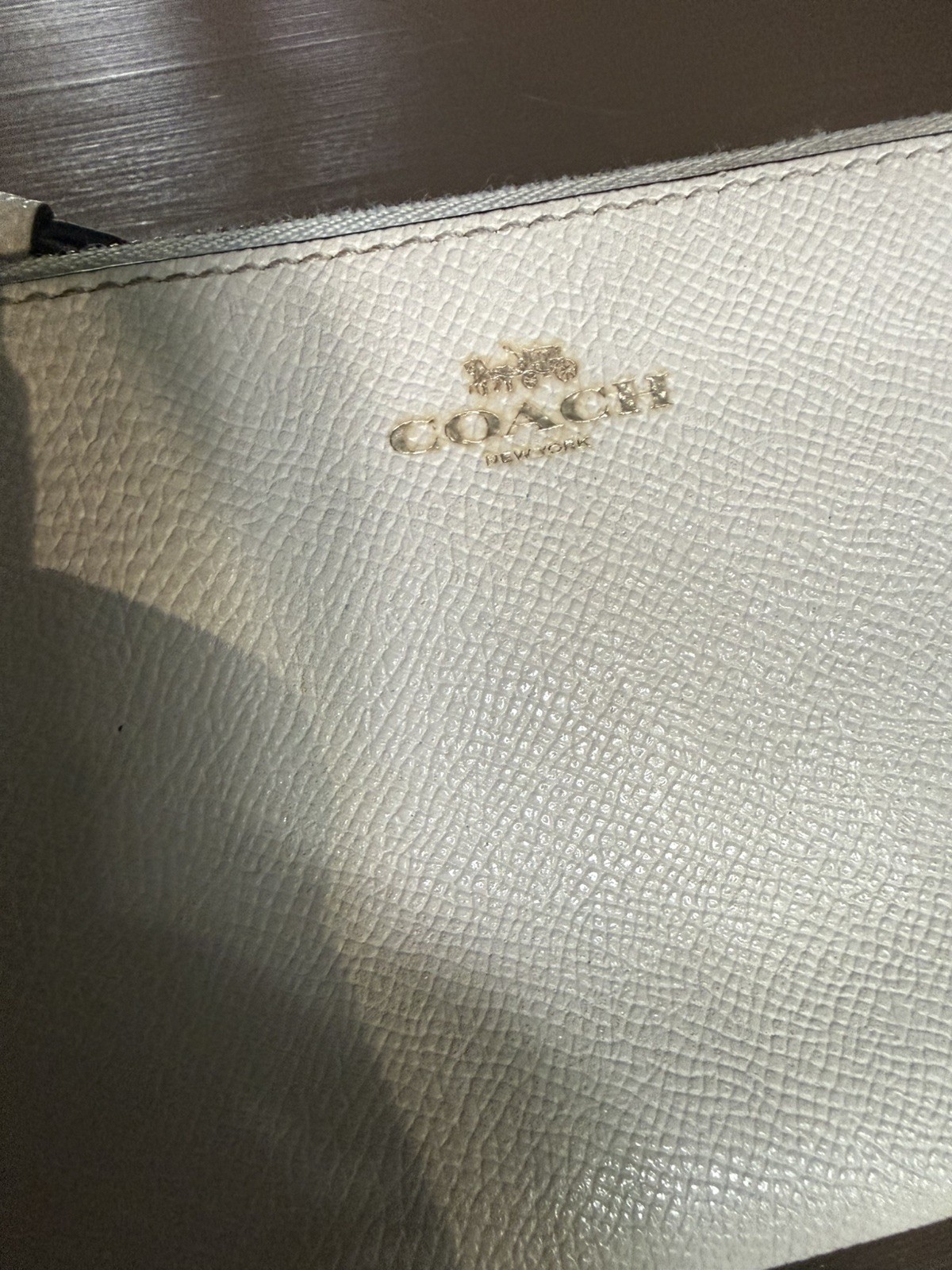 Coach Chalk White Crossgrain Leather Corner Zip Small Gold Tone Missing Wristlet