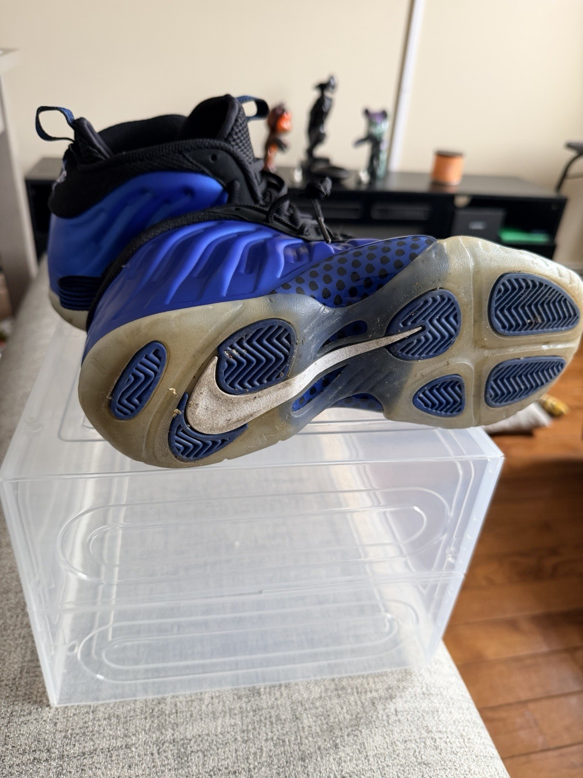Nike Air Foamposite One Royal Blue/Black Mid Top Lace Up Basketball Sneaker
