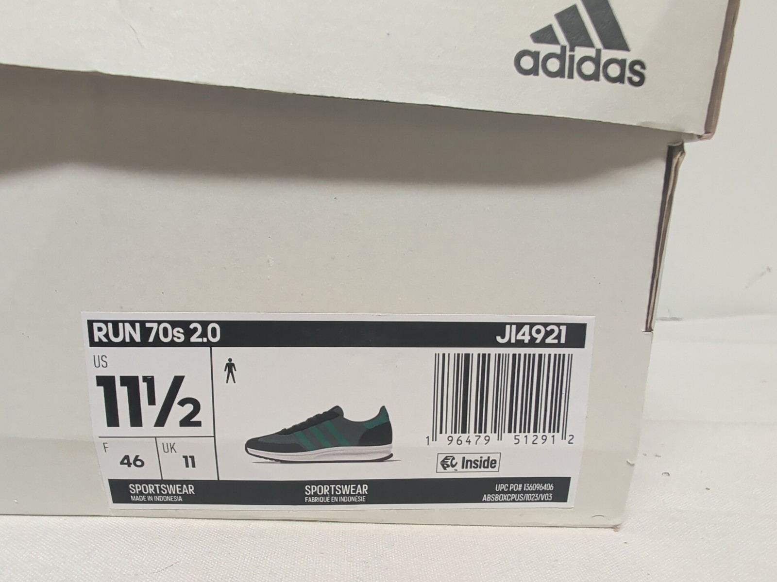 adidas Run 70s 2.0 JI4921 Gray Green White Lace Up Athletic Sneaker Men 11.5 New