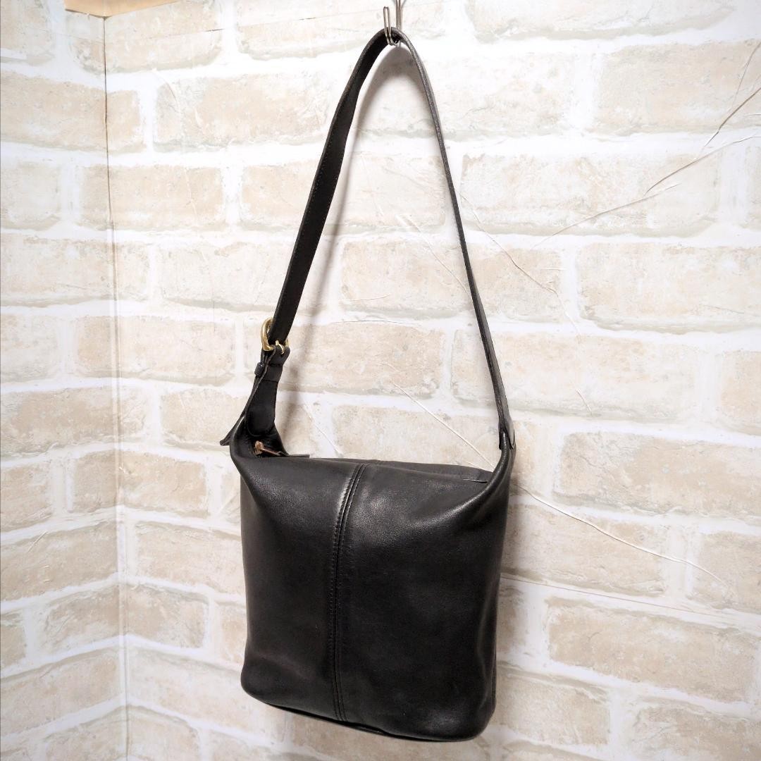 OLD COACH 4148 Shoulder Bag Black Made in Dominican Republic