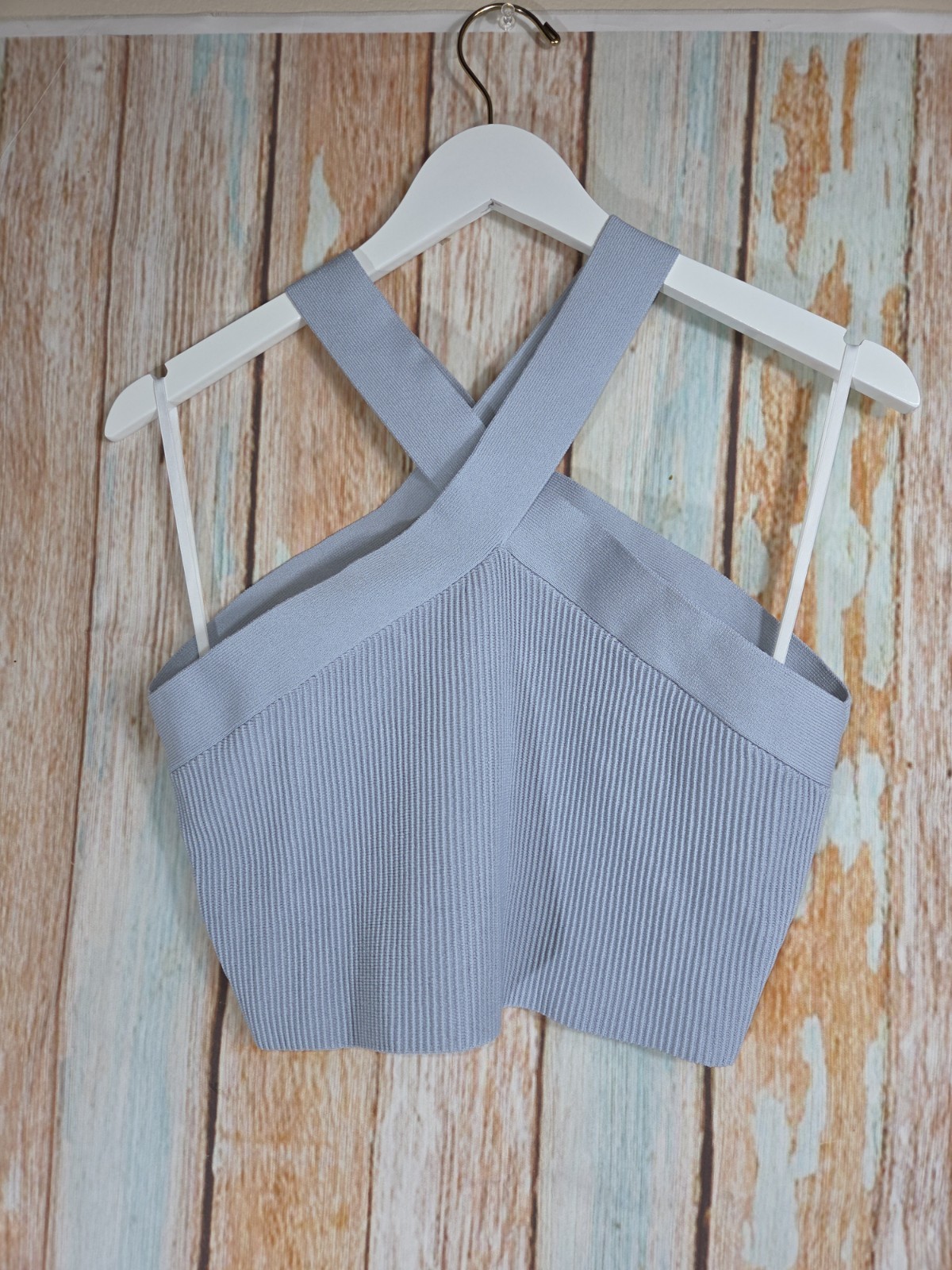 TWO Babaton Sculpt Knit Criss Cross Cropped Tank Tops — Cream & Grey. Size XL
