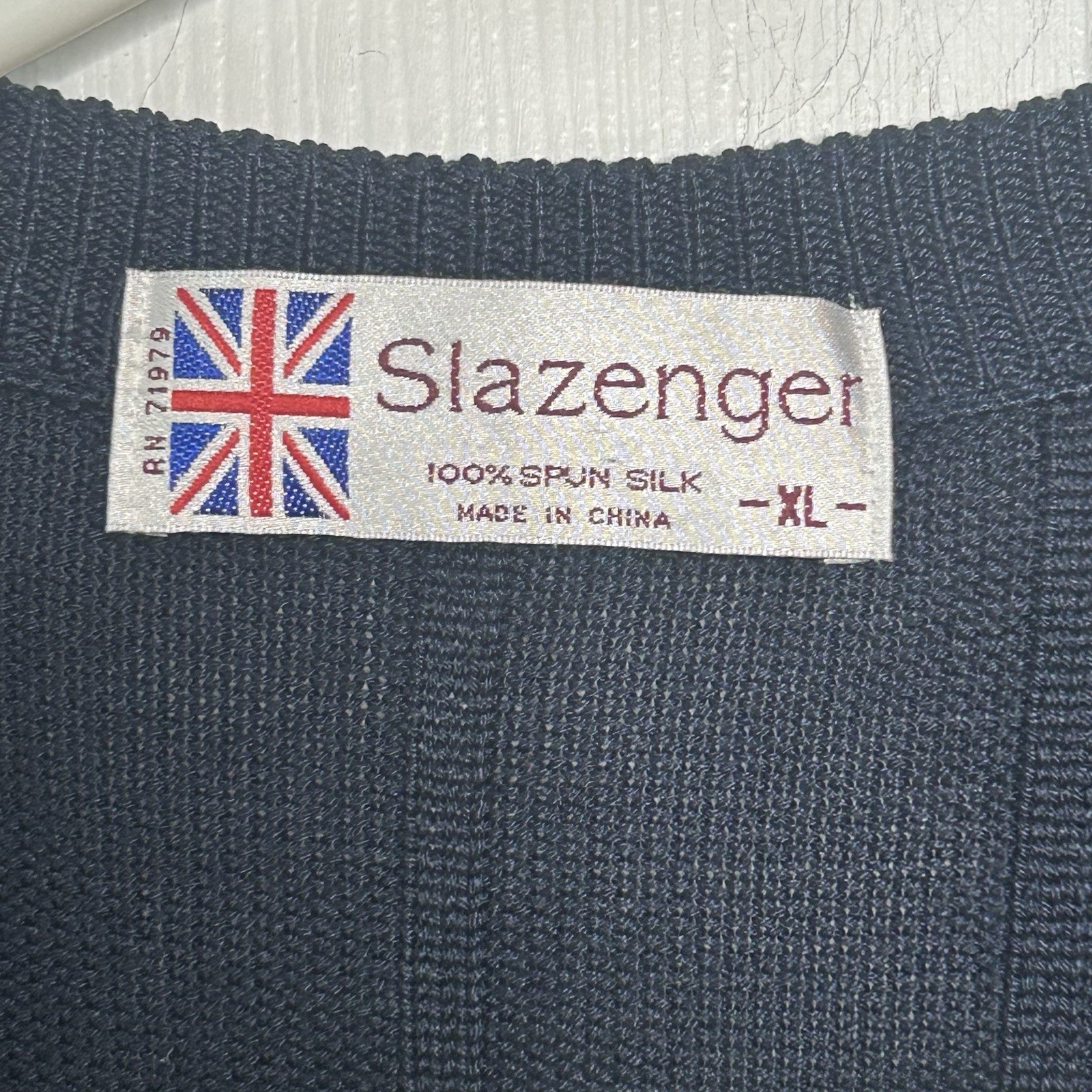 Slazenger Vest Men XL Navy Blue 100% Spun Silk Knit Cable Button Cardigan Golf