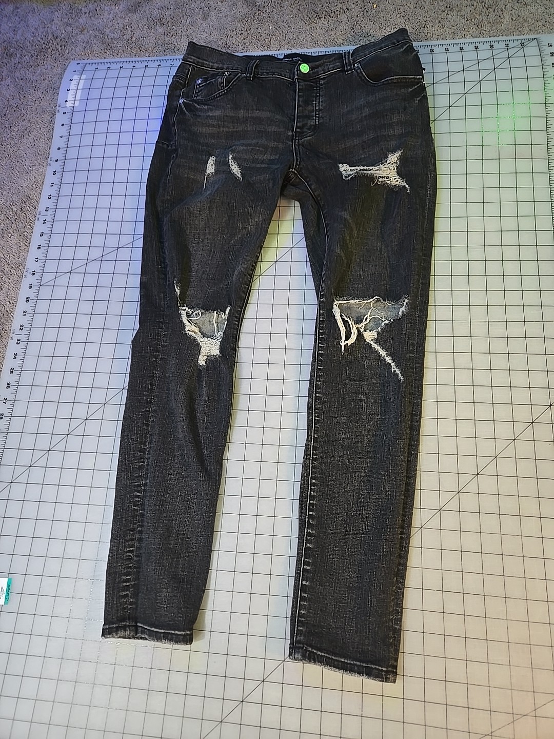 Purple Brand Jeans Made In Italy Size 34 X 32 Distressed Grng Black Straight Leg