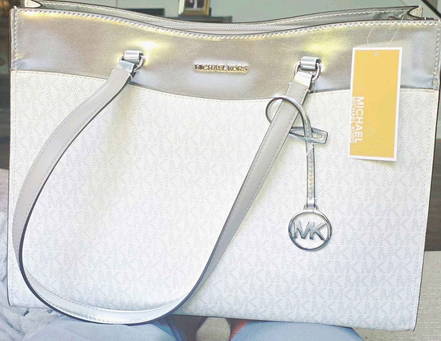 Michael Kors Jet Set Travel Large Silver Metallic Logo Zip Tote w/ MK Charm