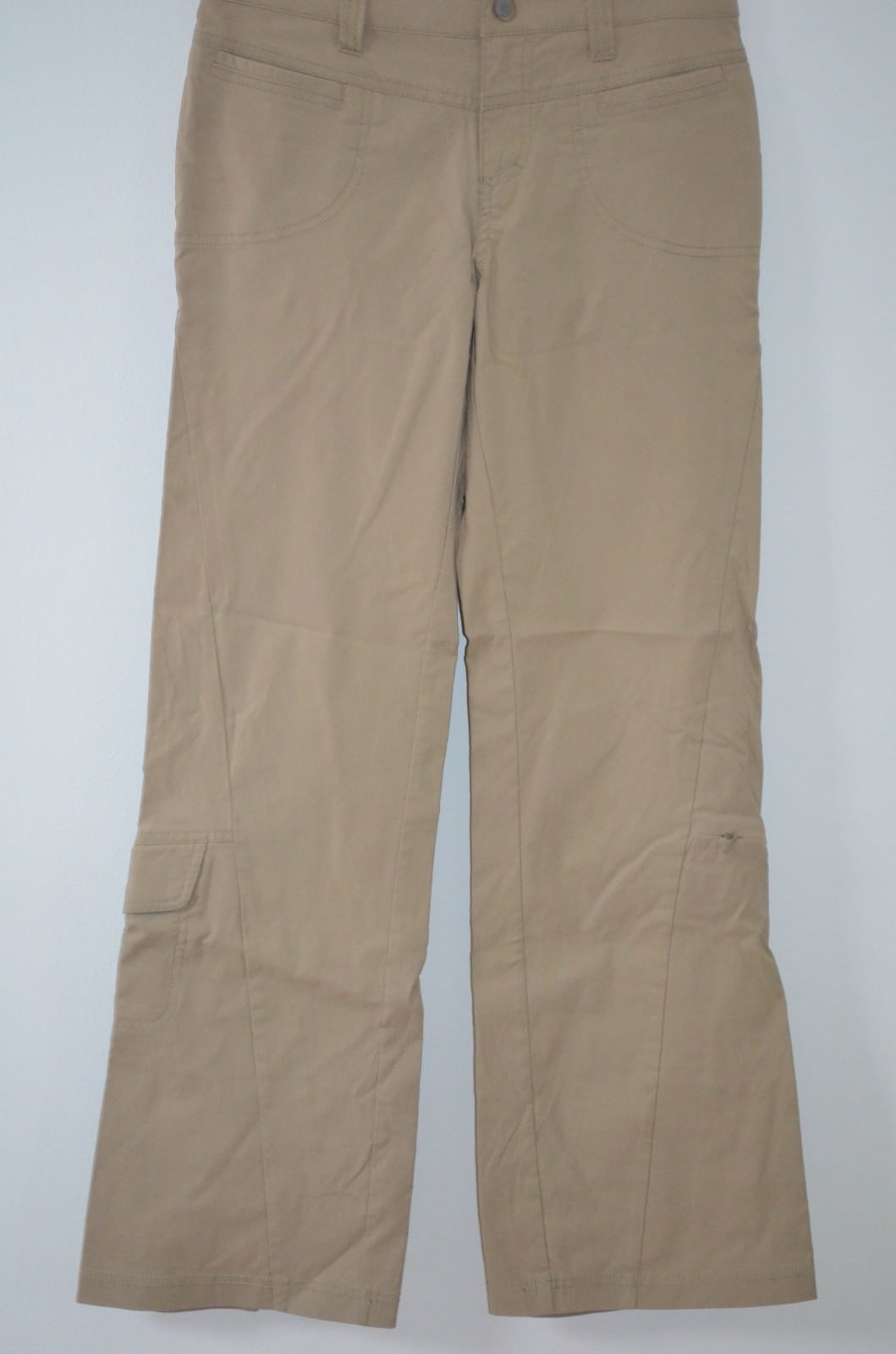 Athleta Beige 95% Nylon/5% Spandex Straight Leg Casual Pants Size 4/30″ Inseam