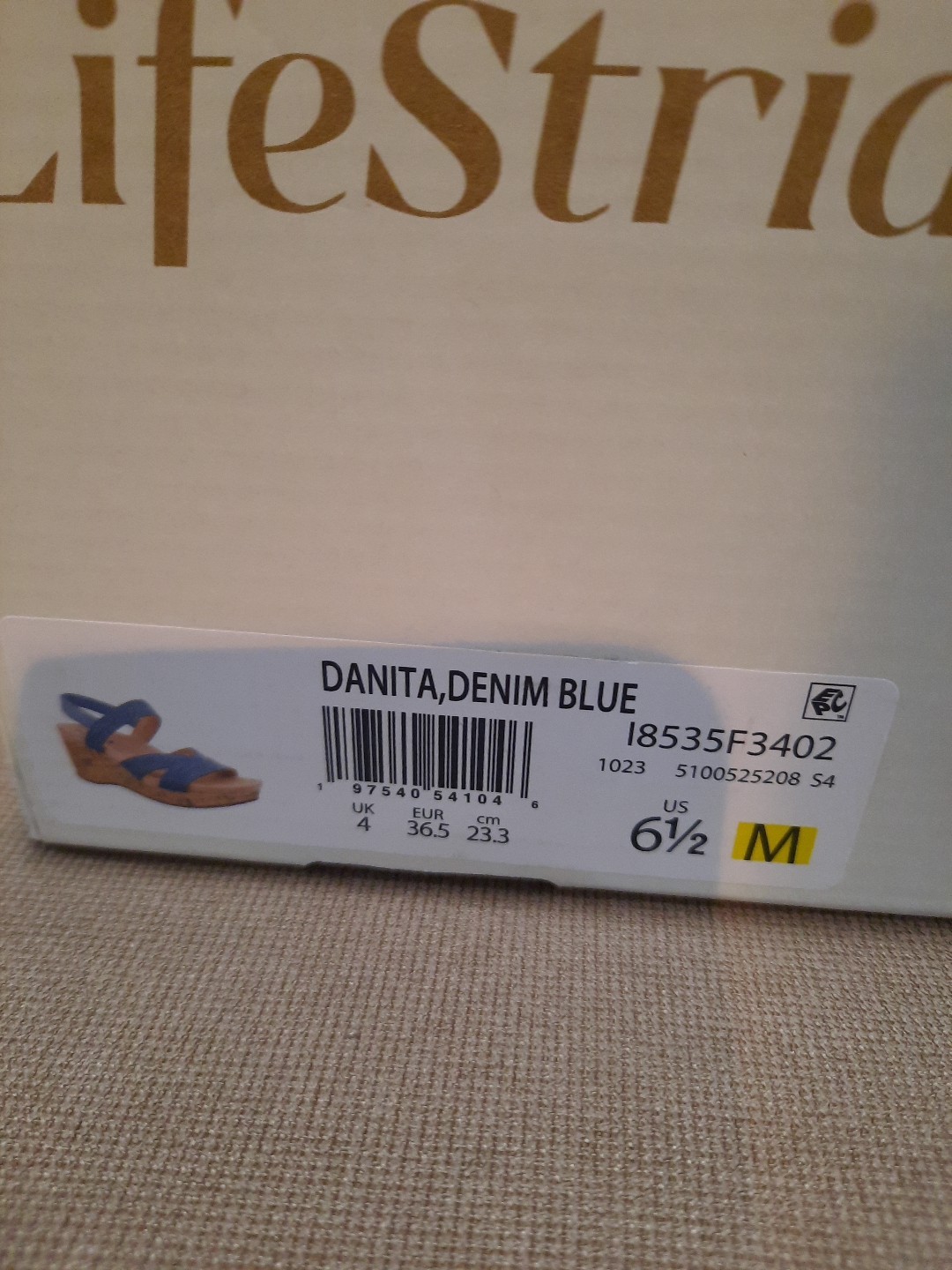 NEW Life Stride Delta Blue Denim Strappy Wedge Sandal Sz. 6.5 Comfort Technology